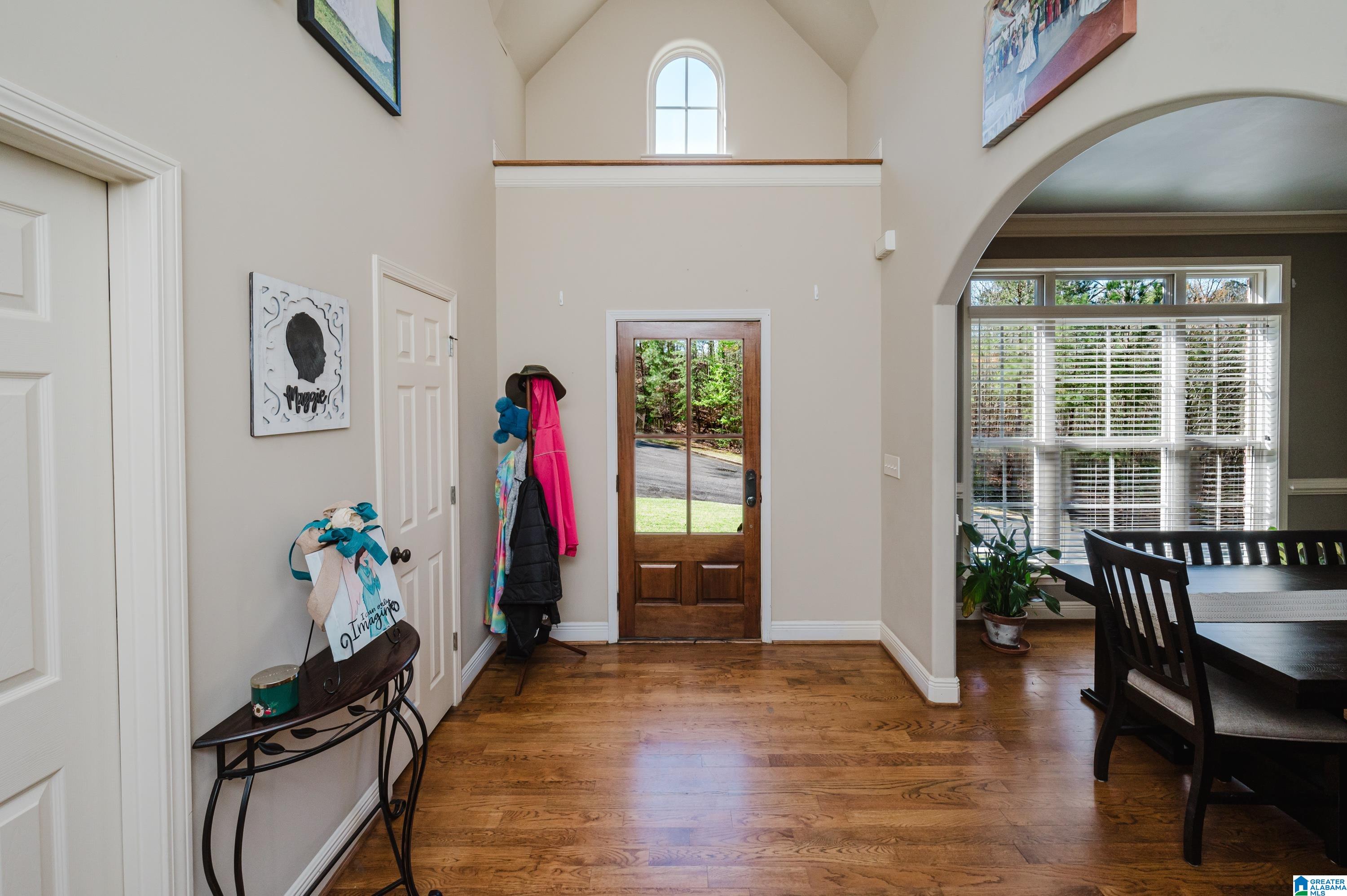 45 WHITE OAK CIRCLE
