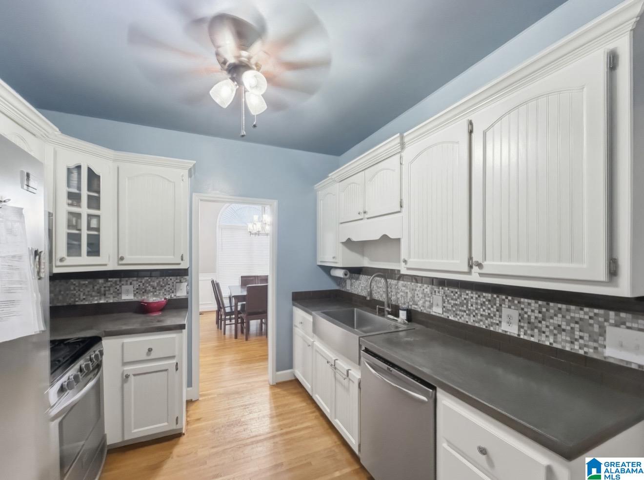 215 RIDGEFIELD DRIVE