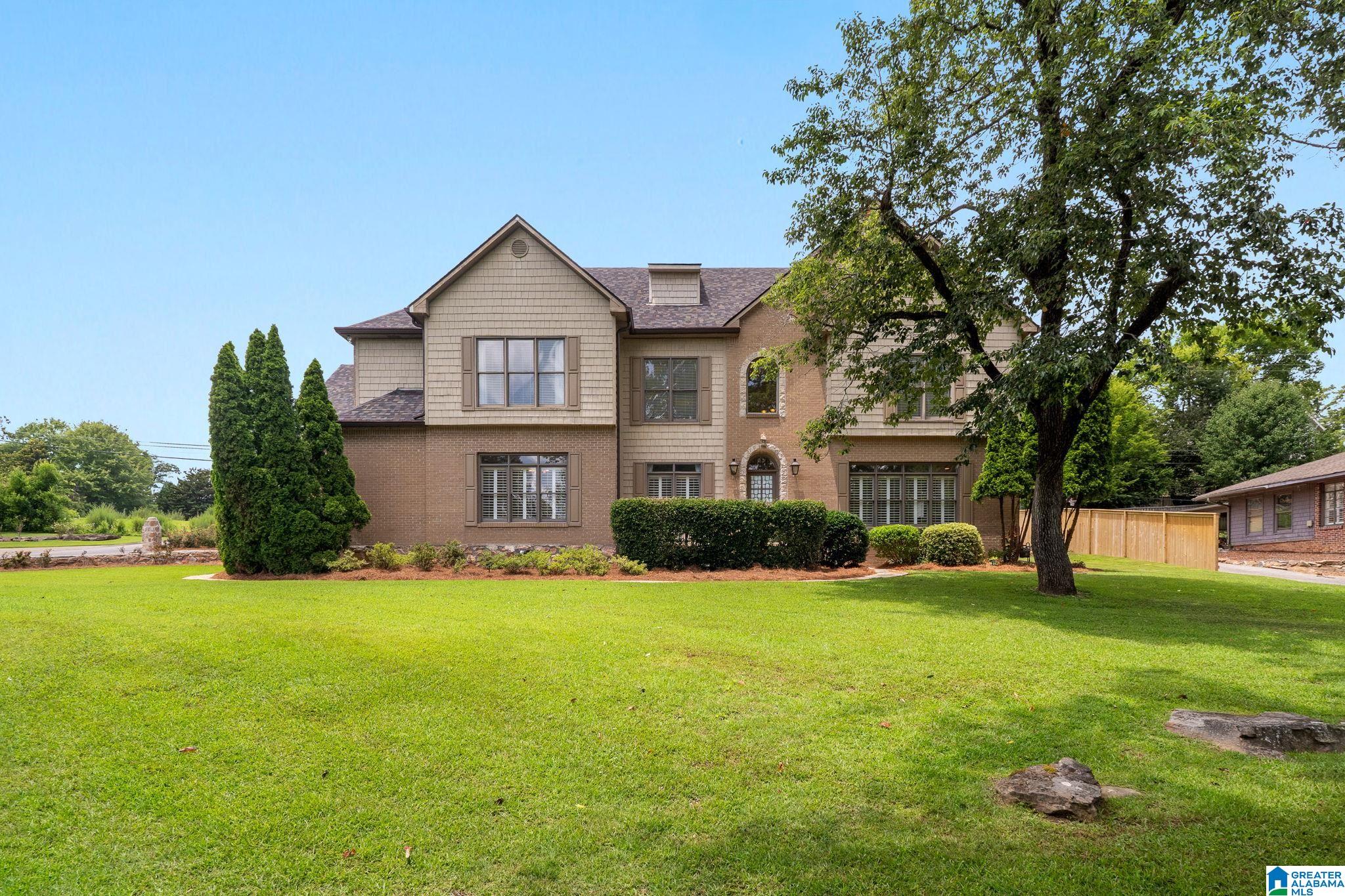 232 BEAUMONT DRIVE