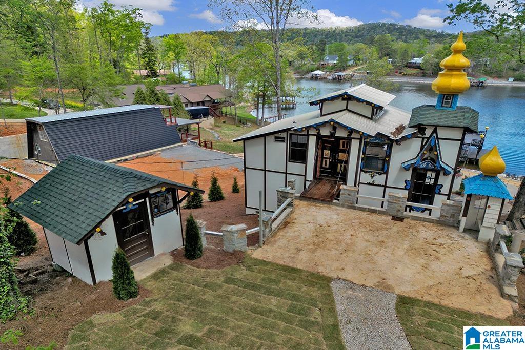 1298 DAVIS ACRES DRIVE