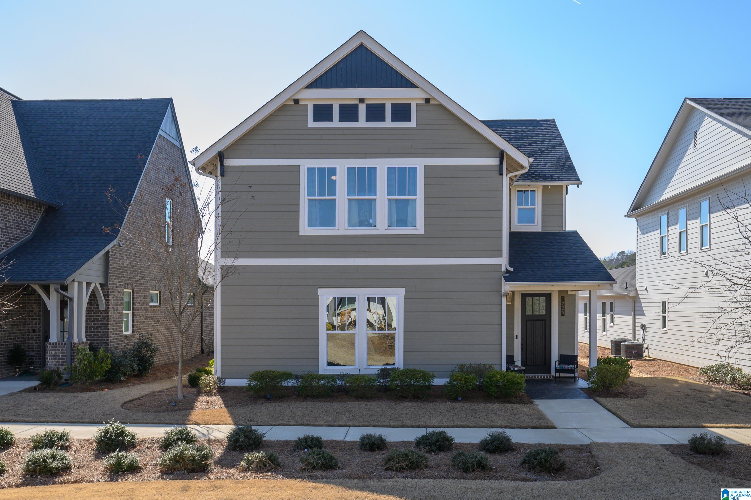 1225 LILLIAN TERRACE