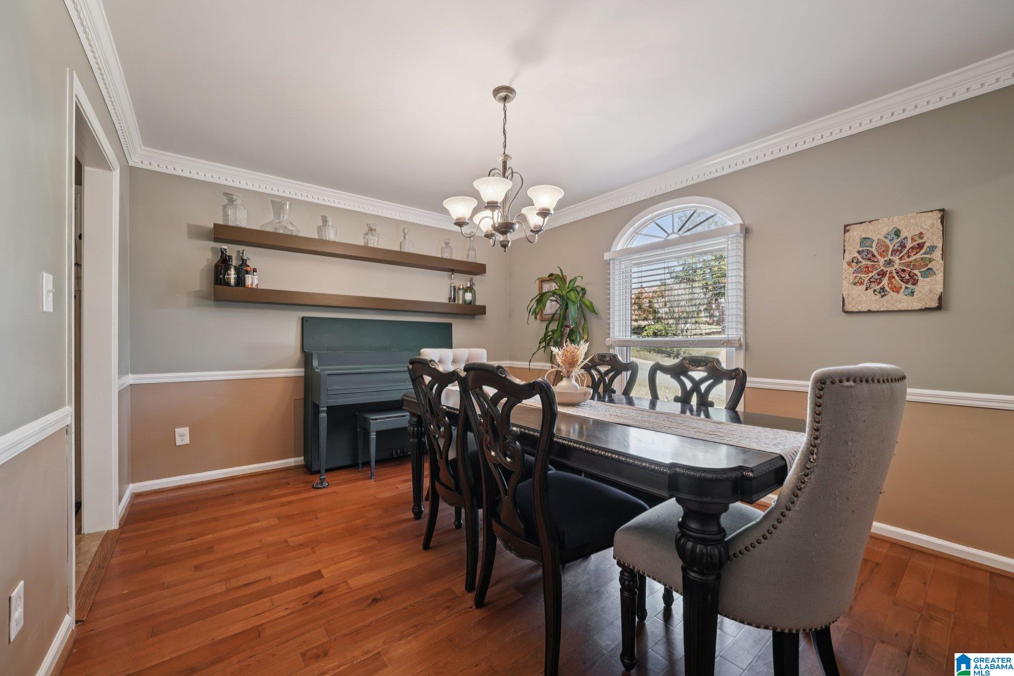 4530 HIGHLAND CREST CIRCLE