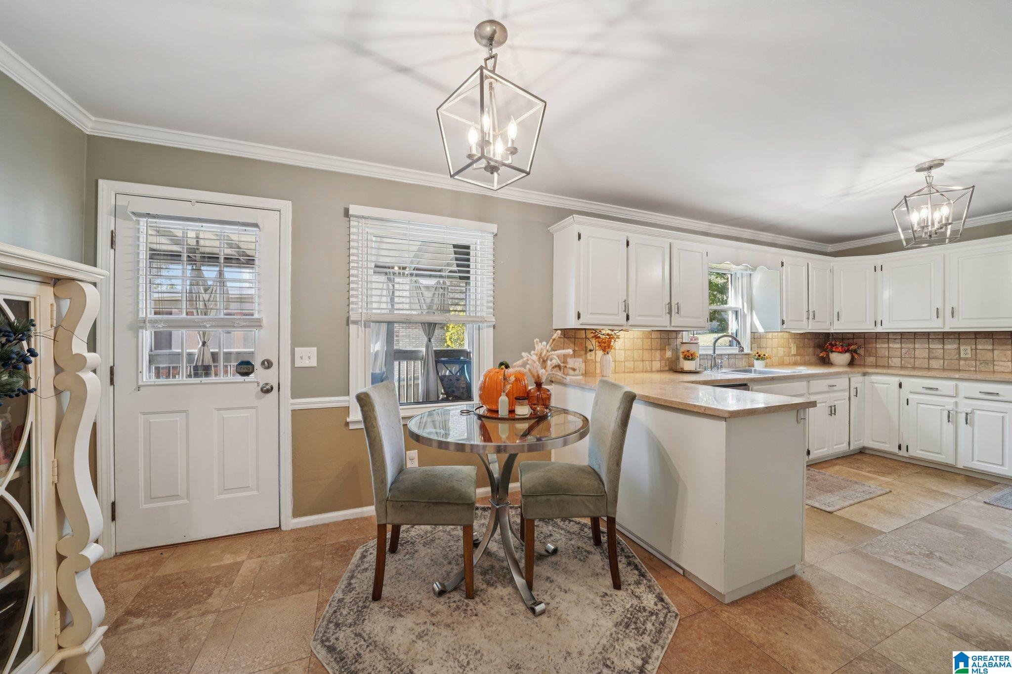 4530 HIGHLAND CREST CIRCLE