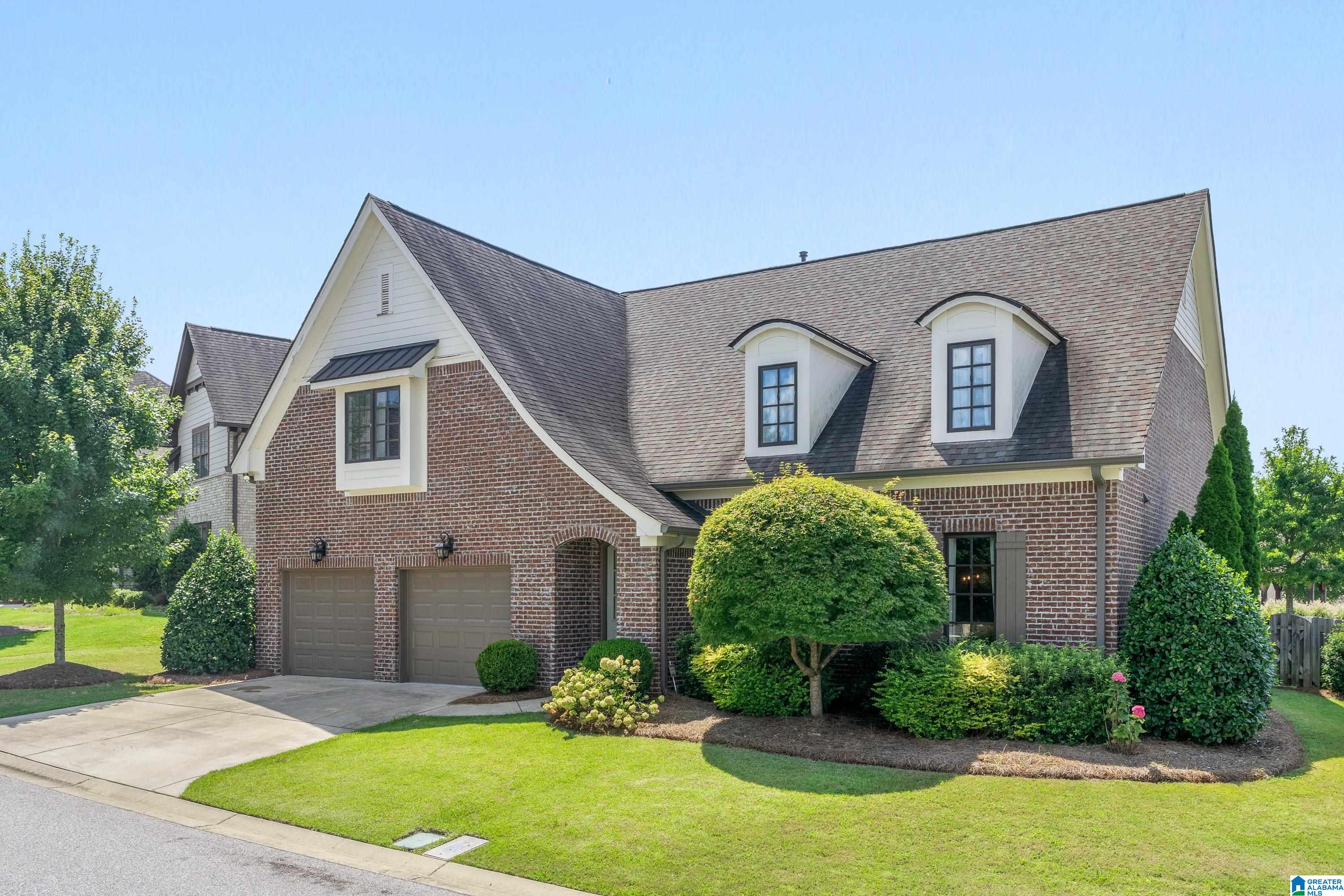 4625 JACKSON LOOP
