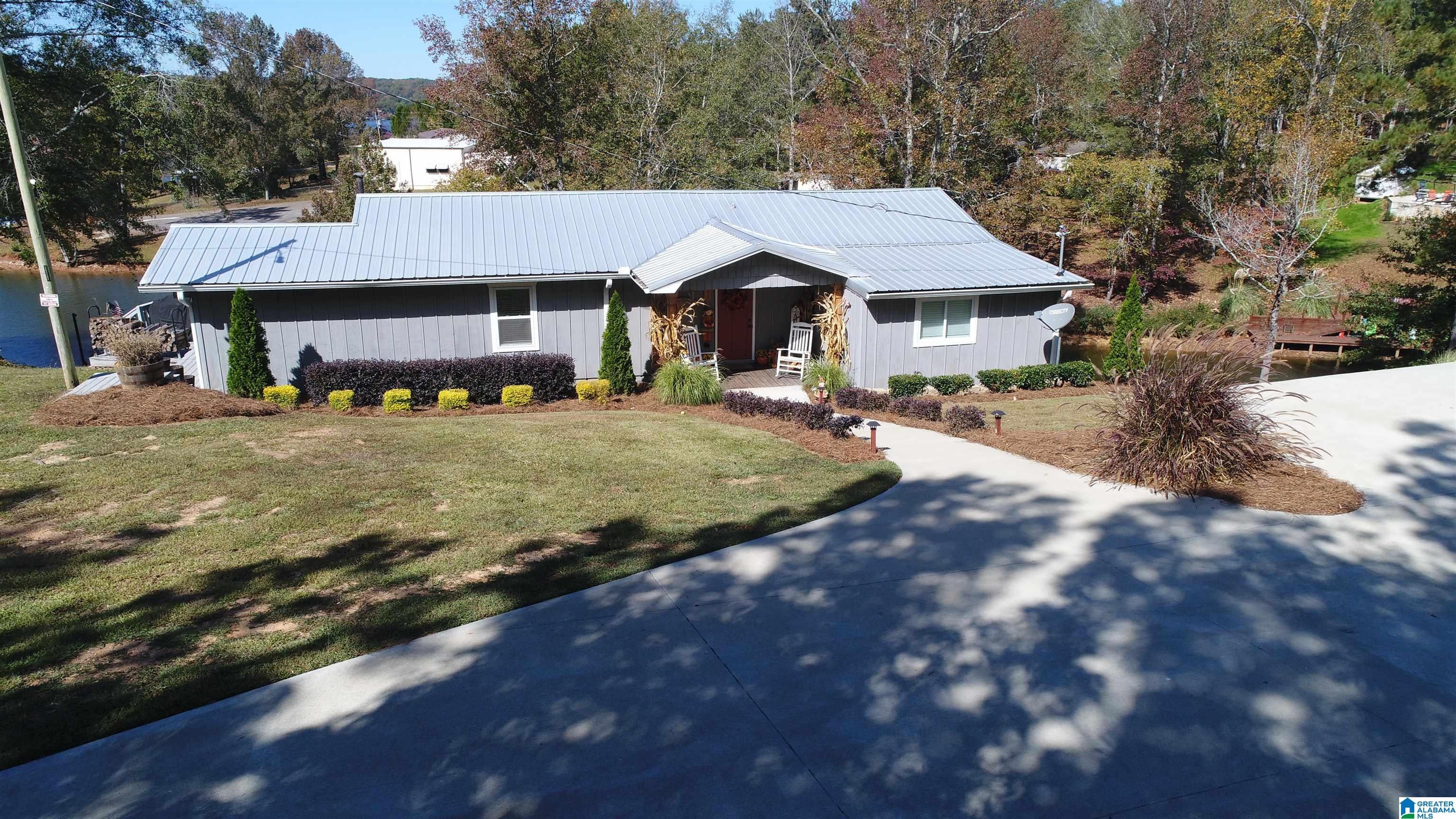 383 SUNSET DRIVE