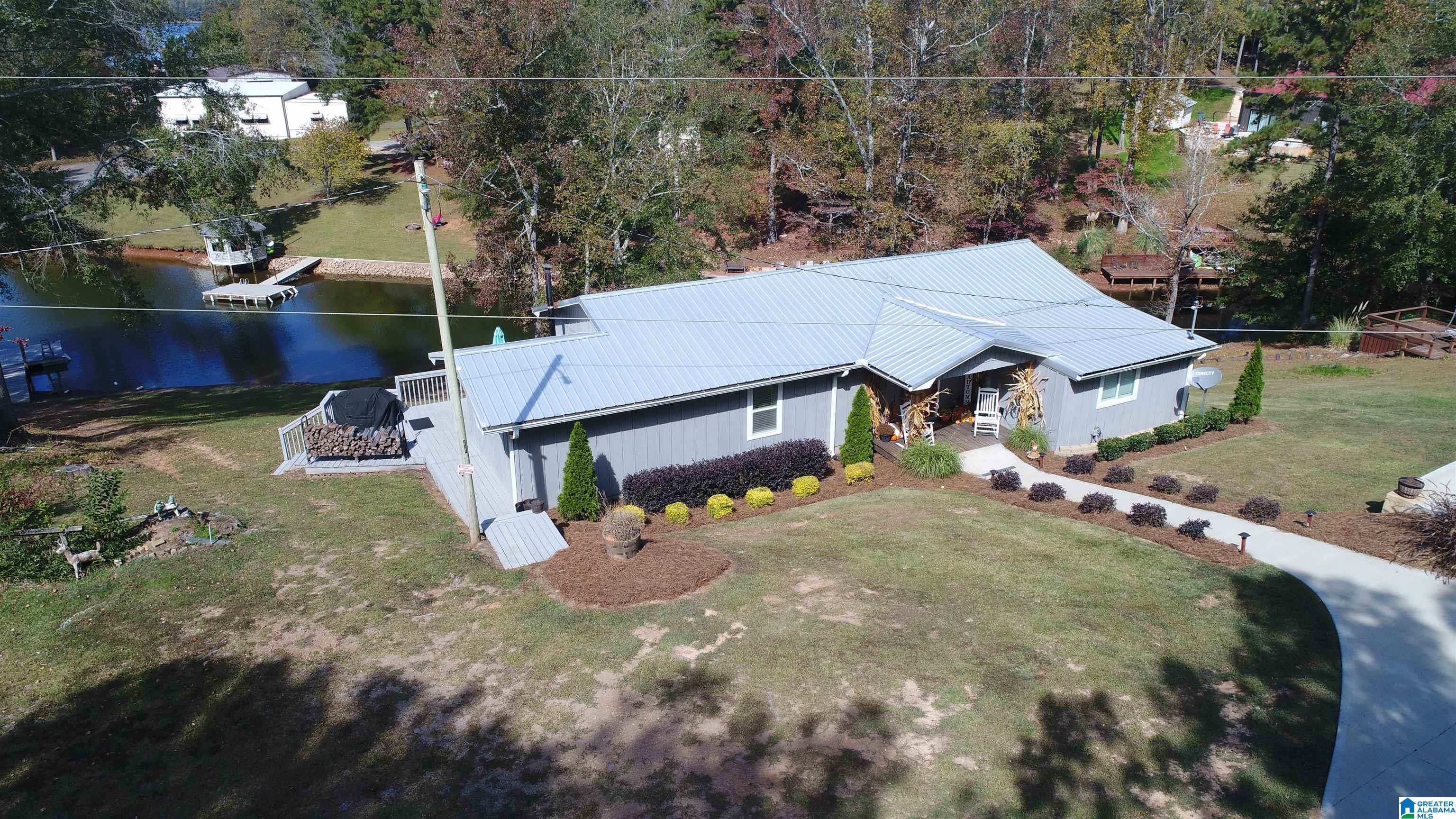 383 SUNSET DRIVE