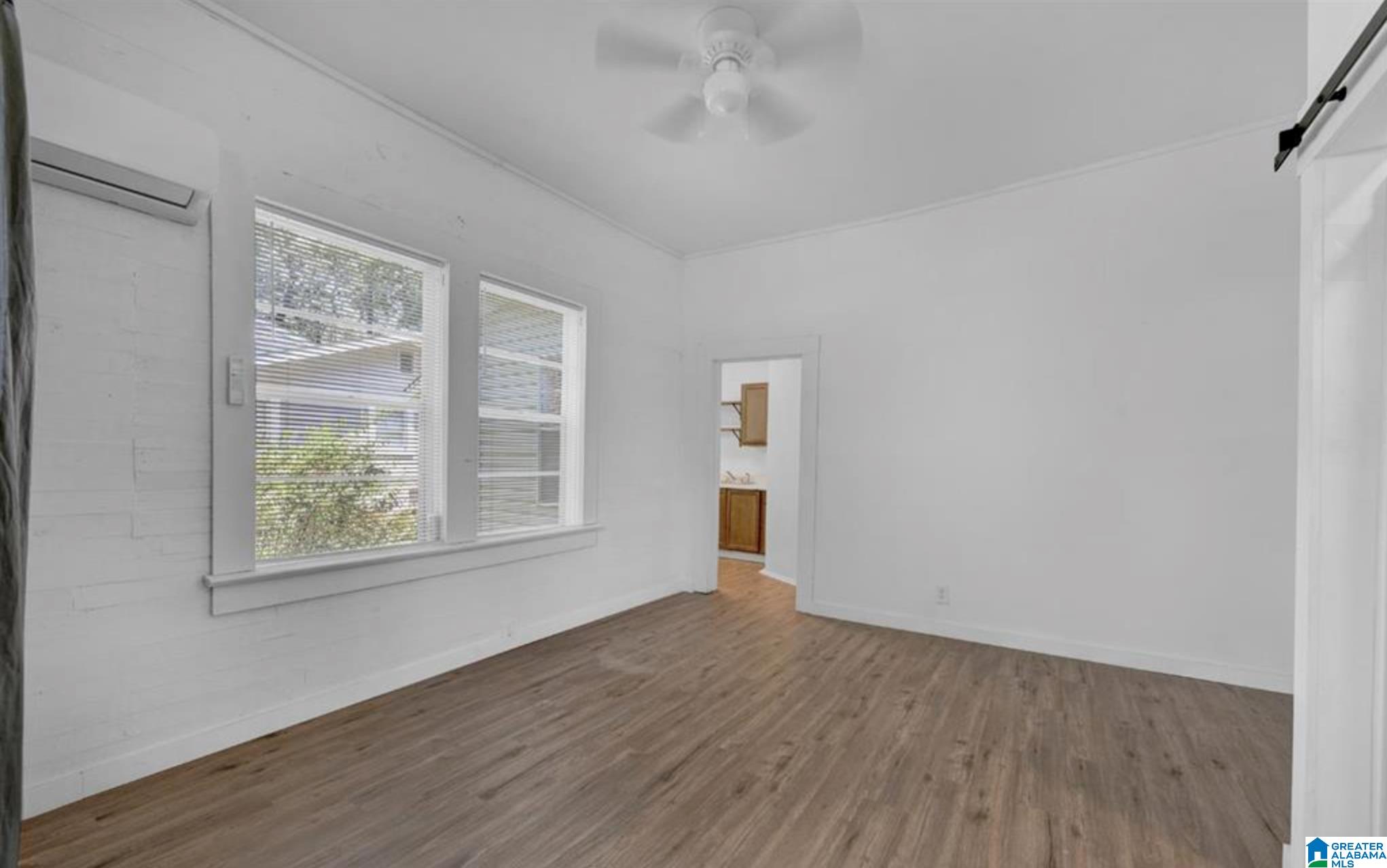 500 22ND STREET E Unit B