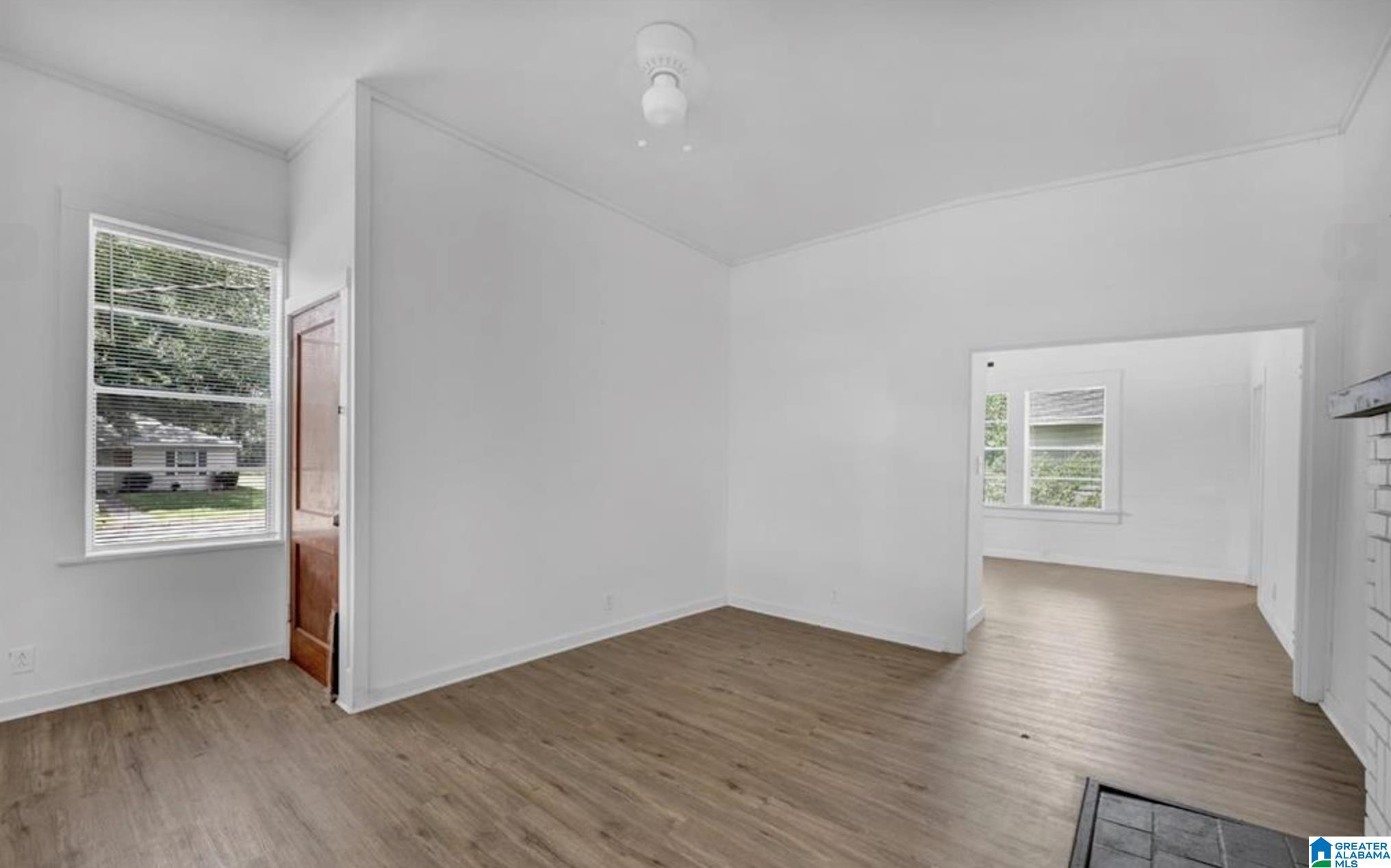 500 22ND STREET E Unit B