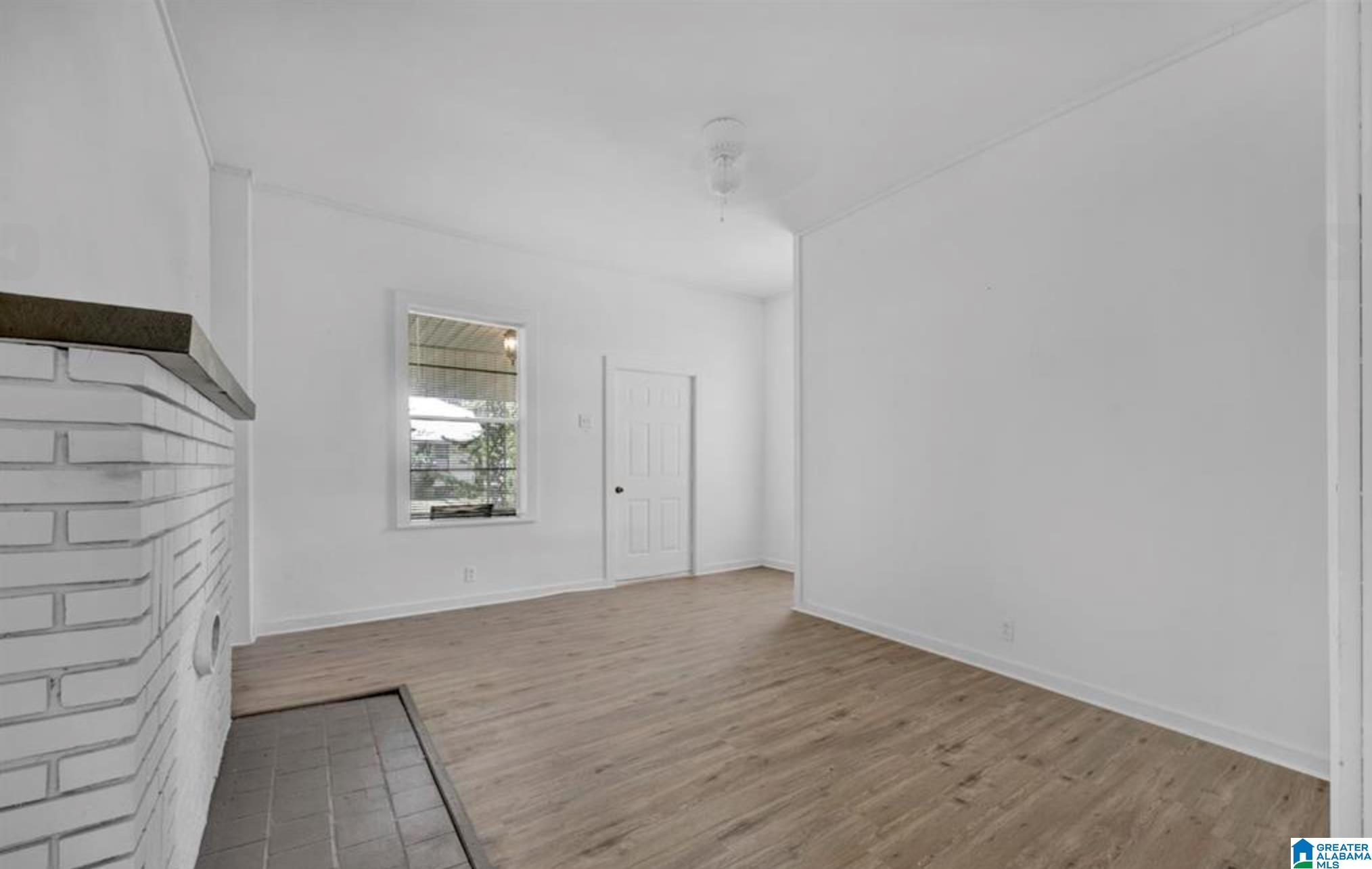 500 22ND STREET E Unit B