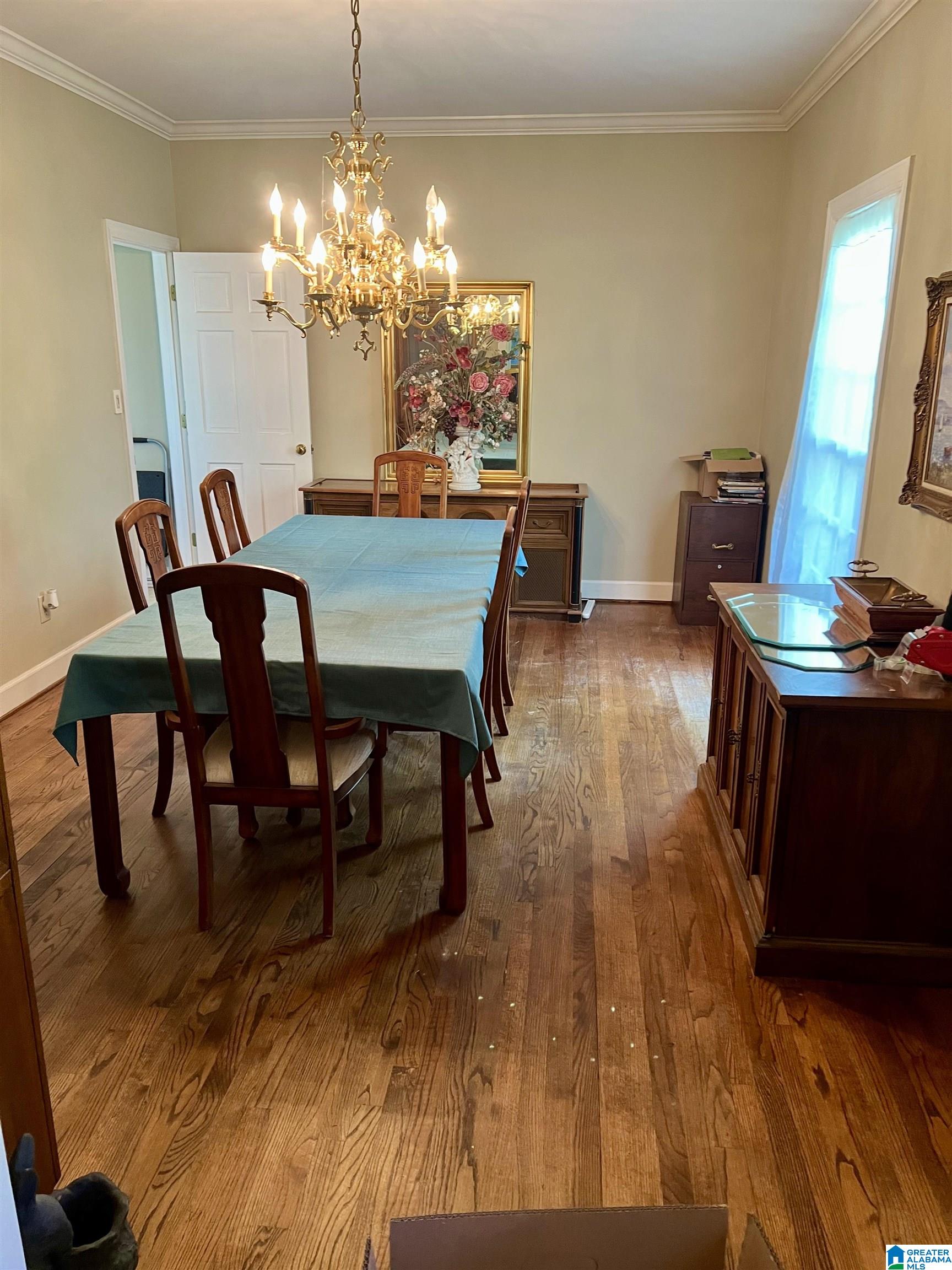 3416 CREEKWOOD DRIVE