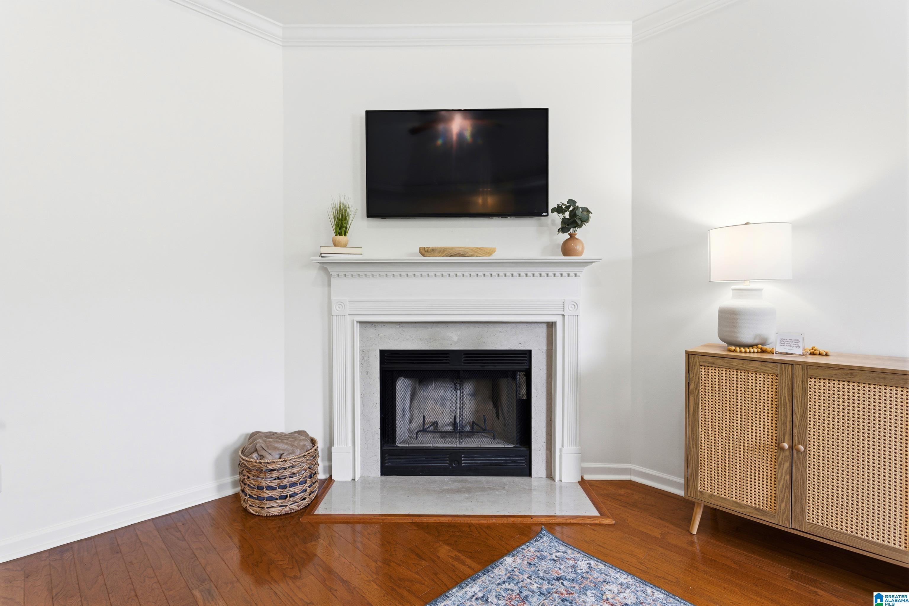 1251 EASTERWOOD BOULEVARD