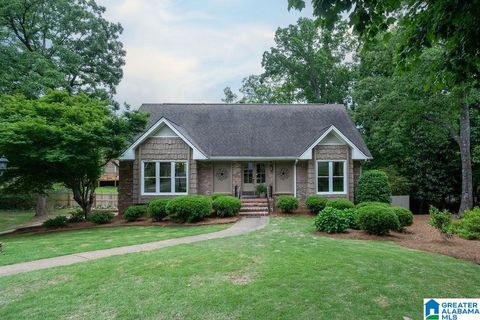 841 LEAH LANE VESTAVIA HILLS AL 35226