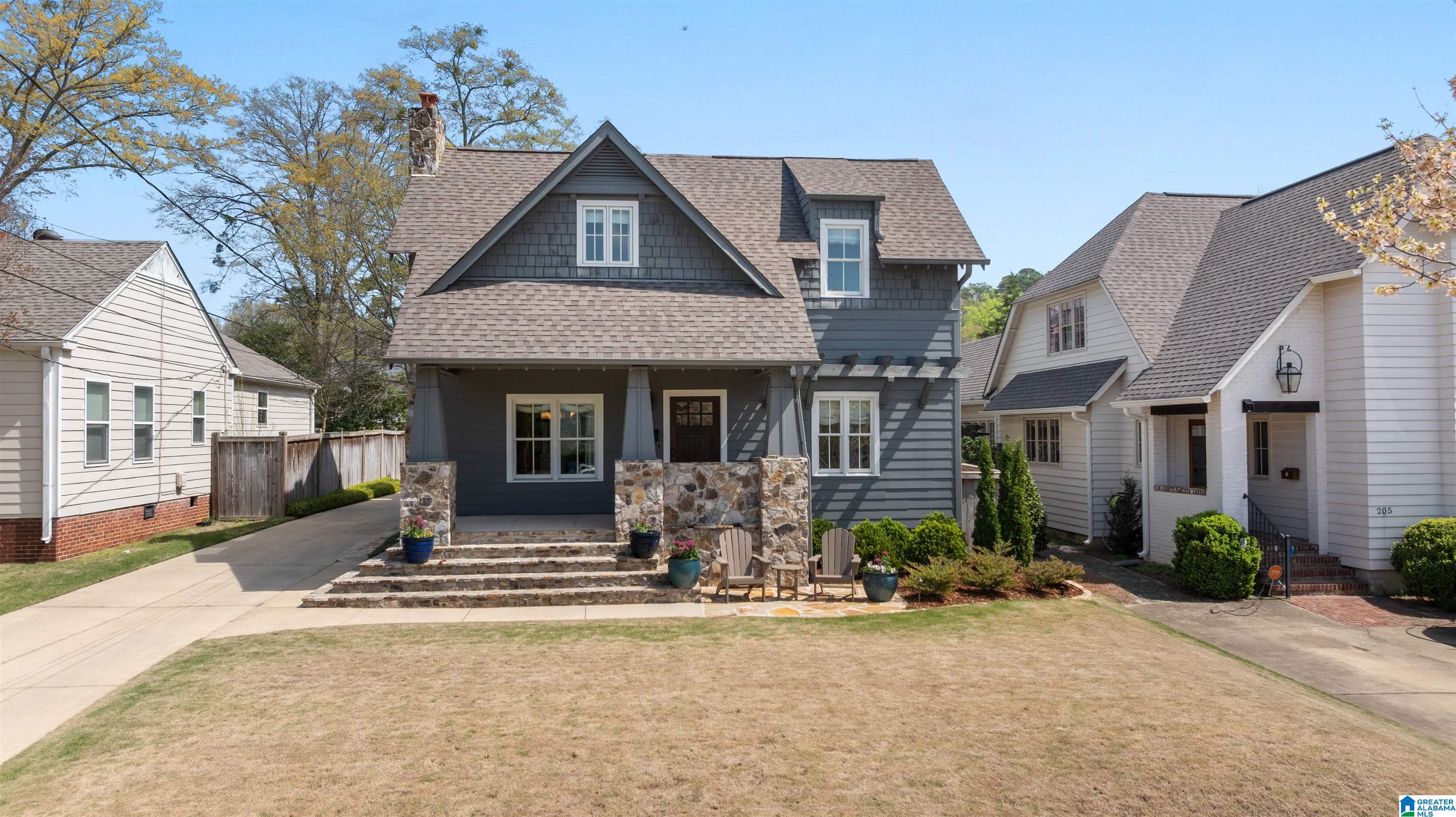 133 E EDGEWOOD DRIVE