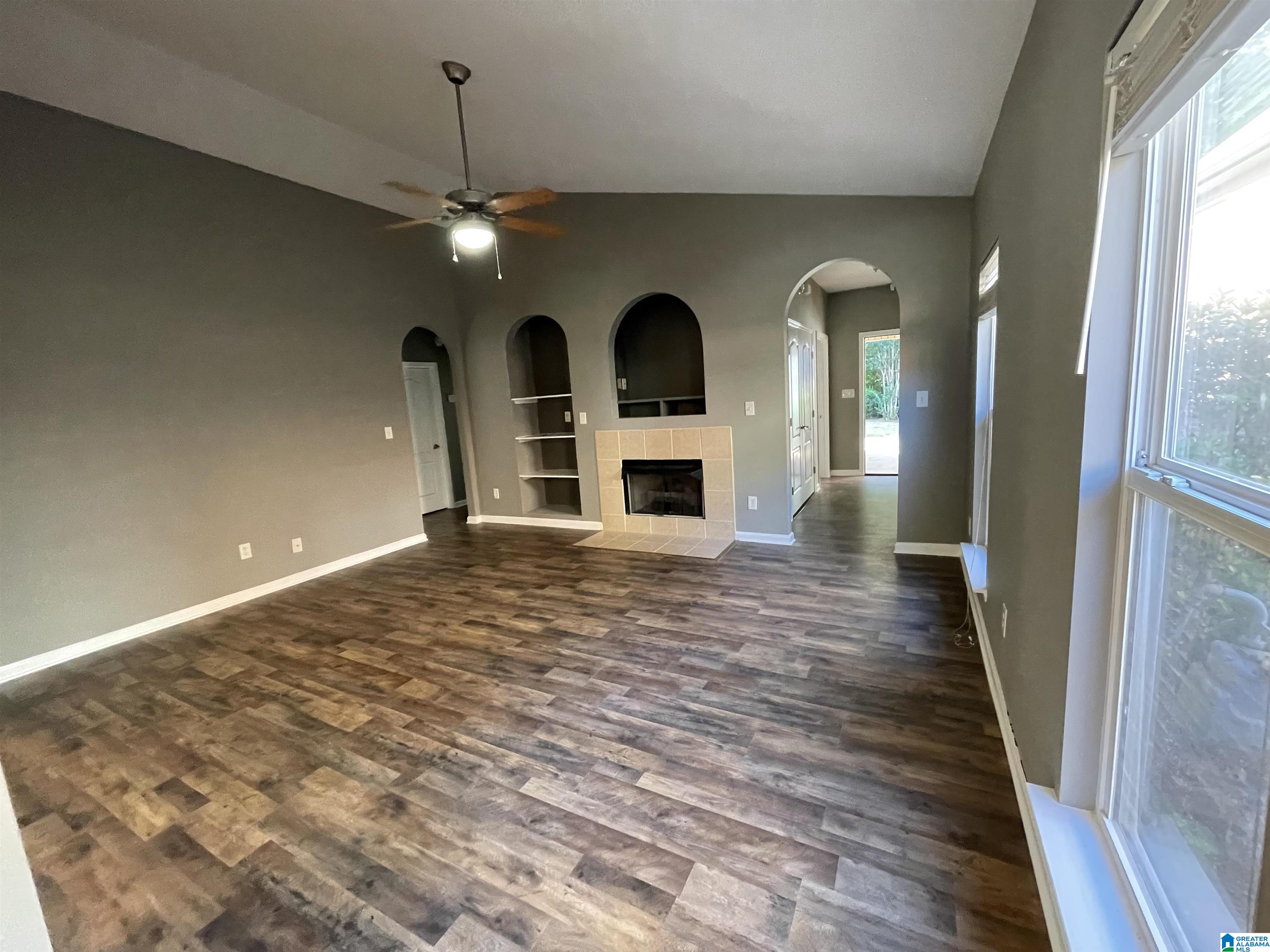5237 COTTAGE CIRCLE