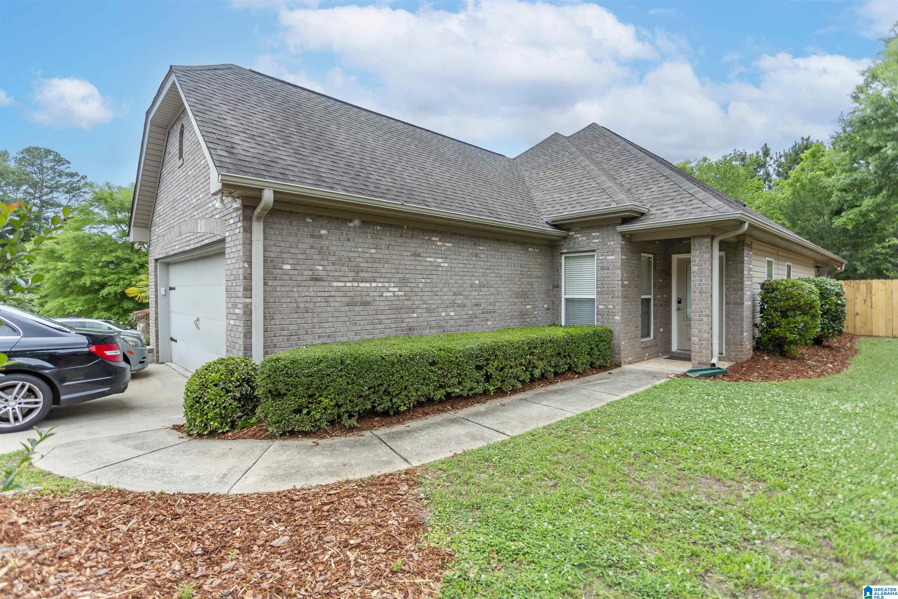 Photo 1 of 26 — 5237 COTTAGE CIRCLE, HOOVER, AL 35226