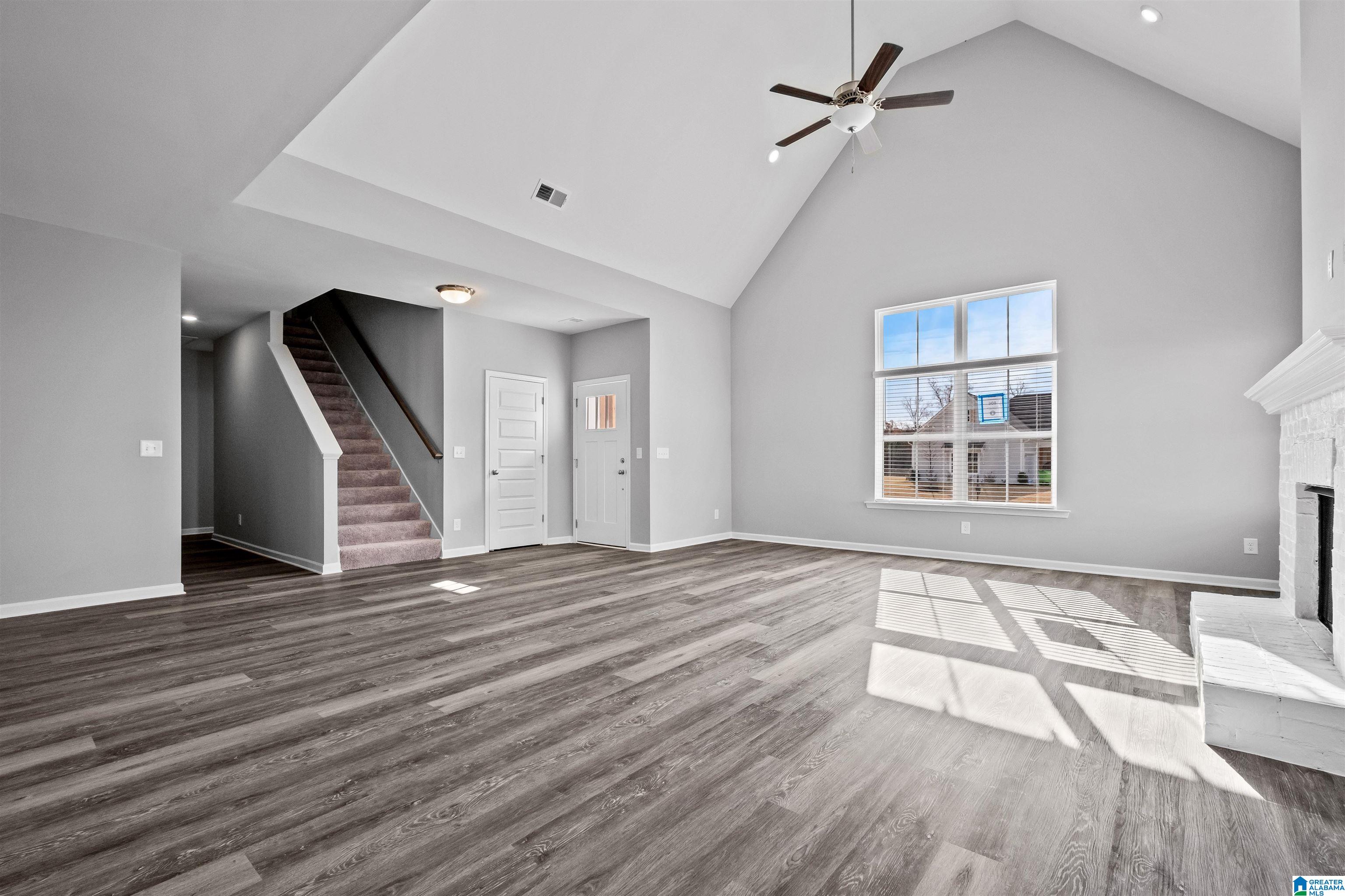 121 RIDGE BOULEVARD