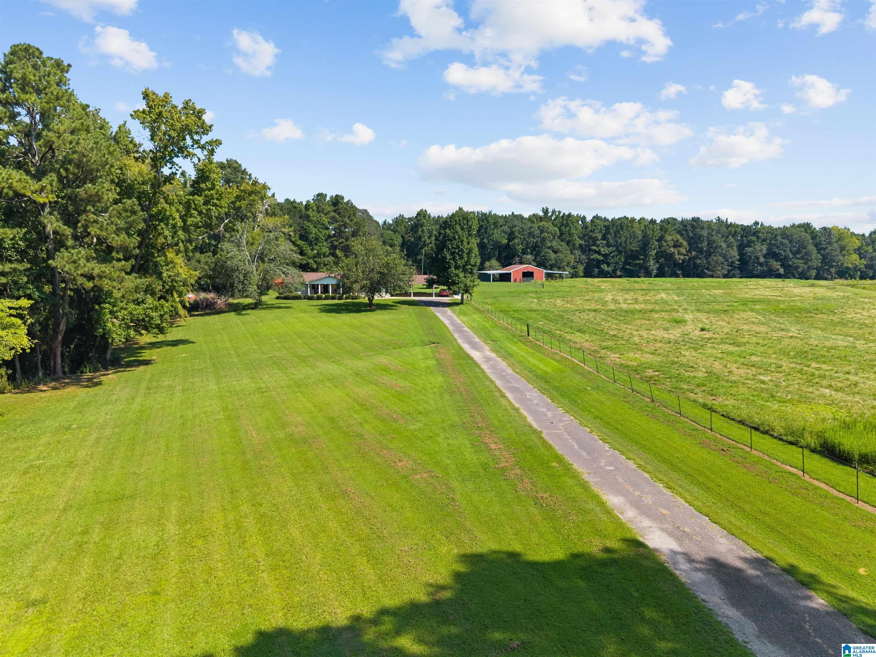 2627 BEND ROAD
