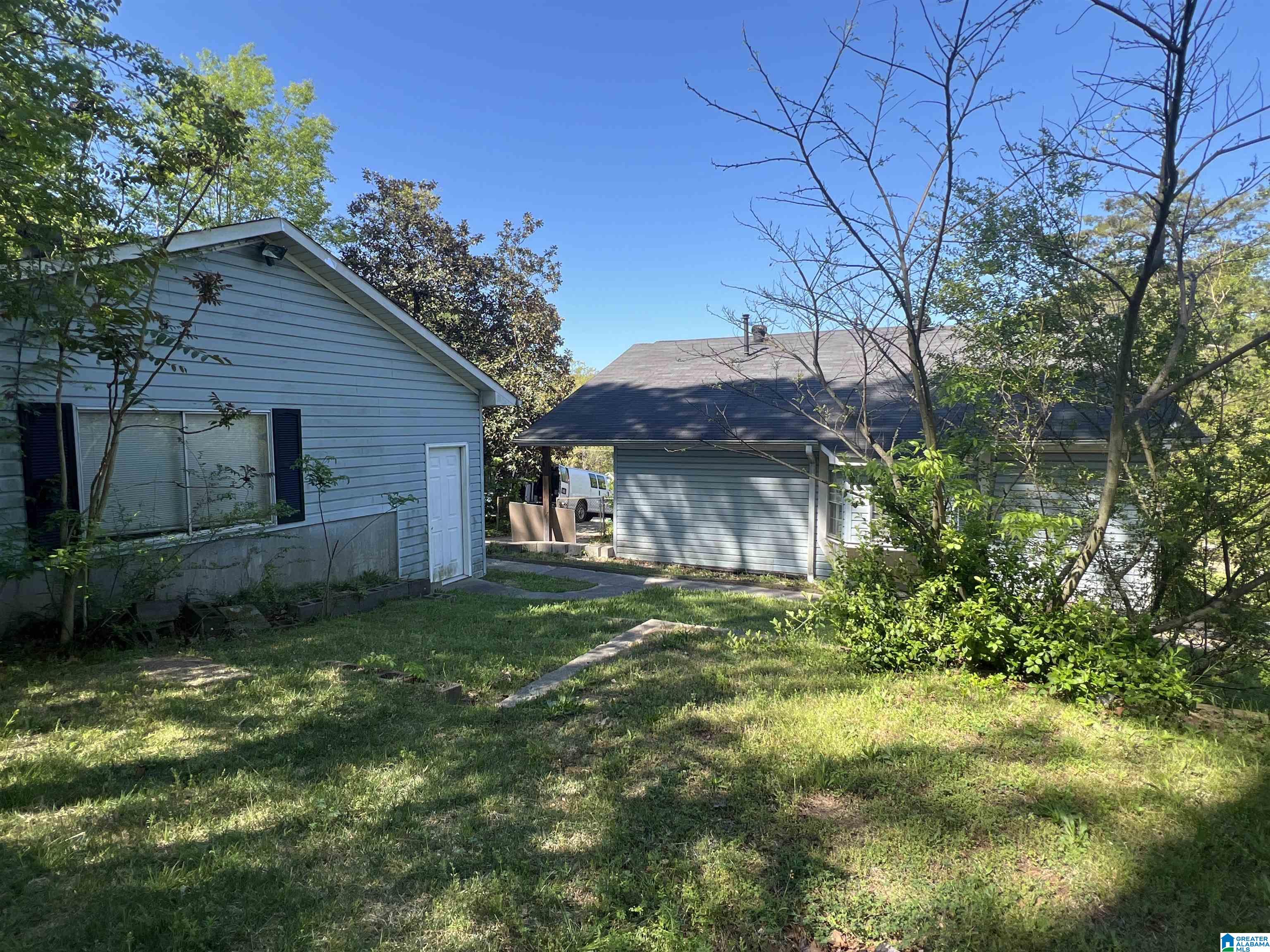 1657 4TH PLACE NW