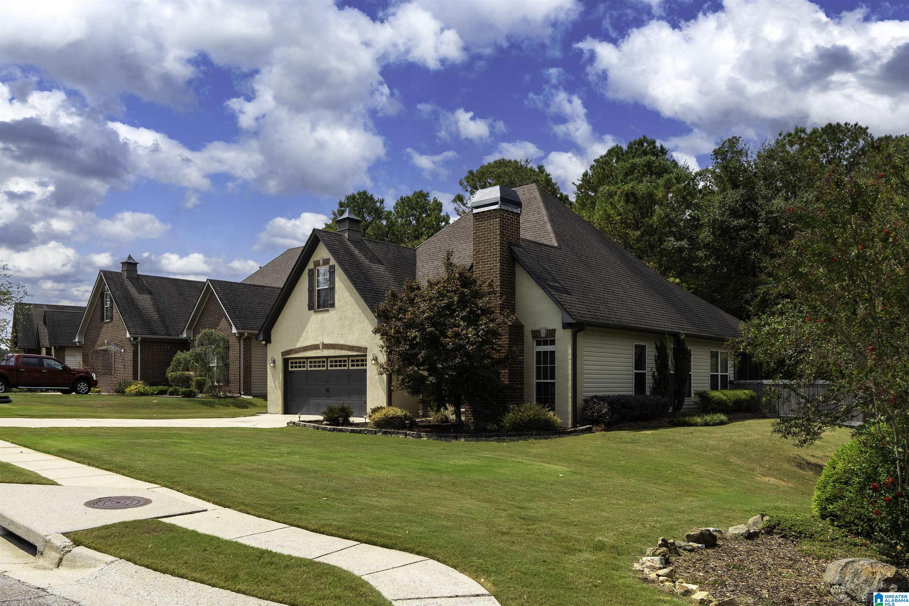 100 WILLOW VIEW LANE