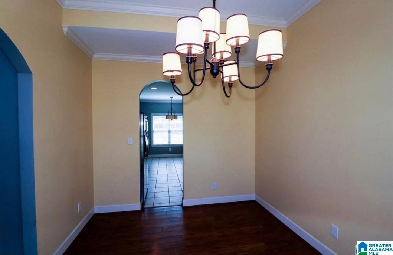 230 OAK LEAF CIRCLE