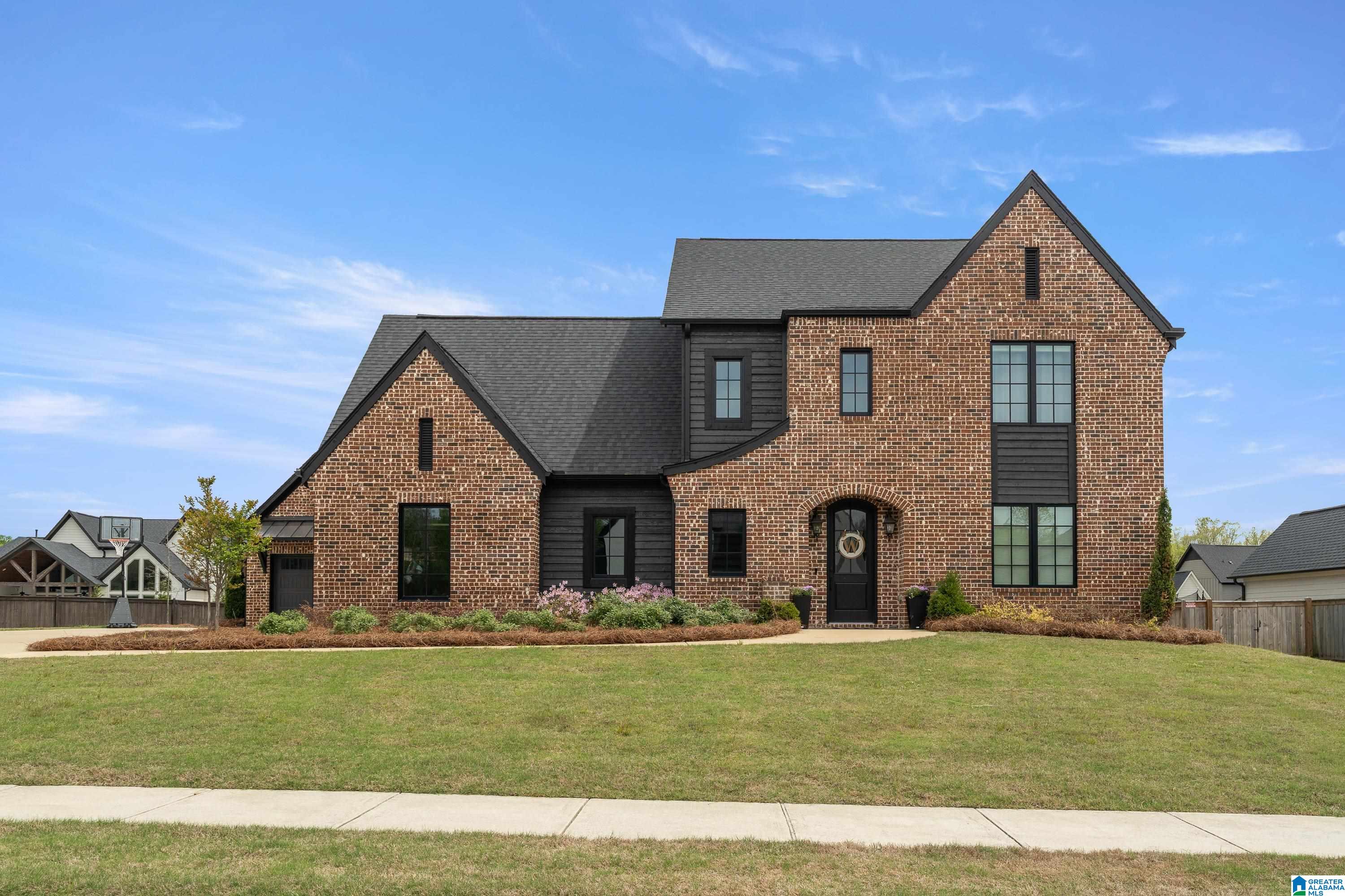 2916 BLACKRIDGE PLACE