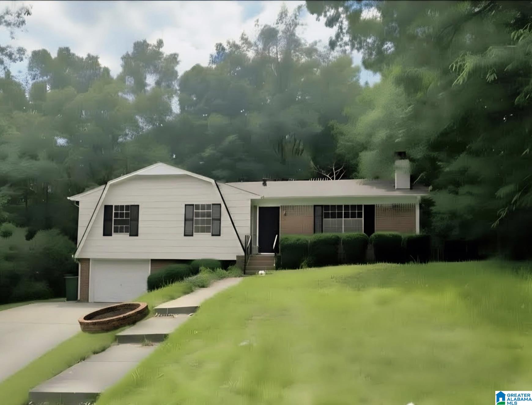 939 VON DALE LANE