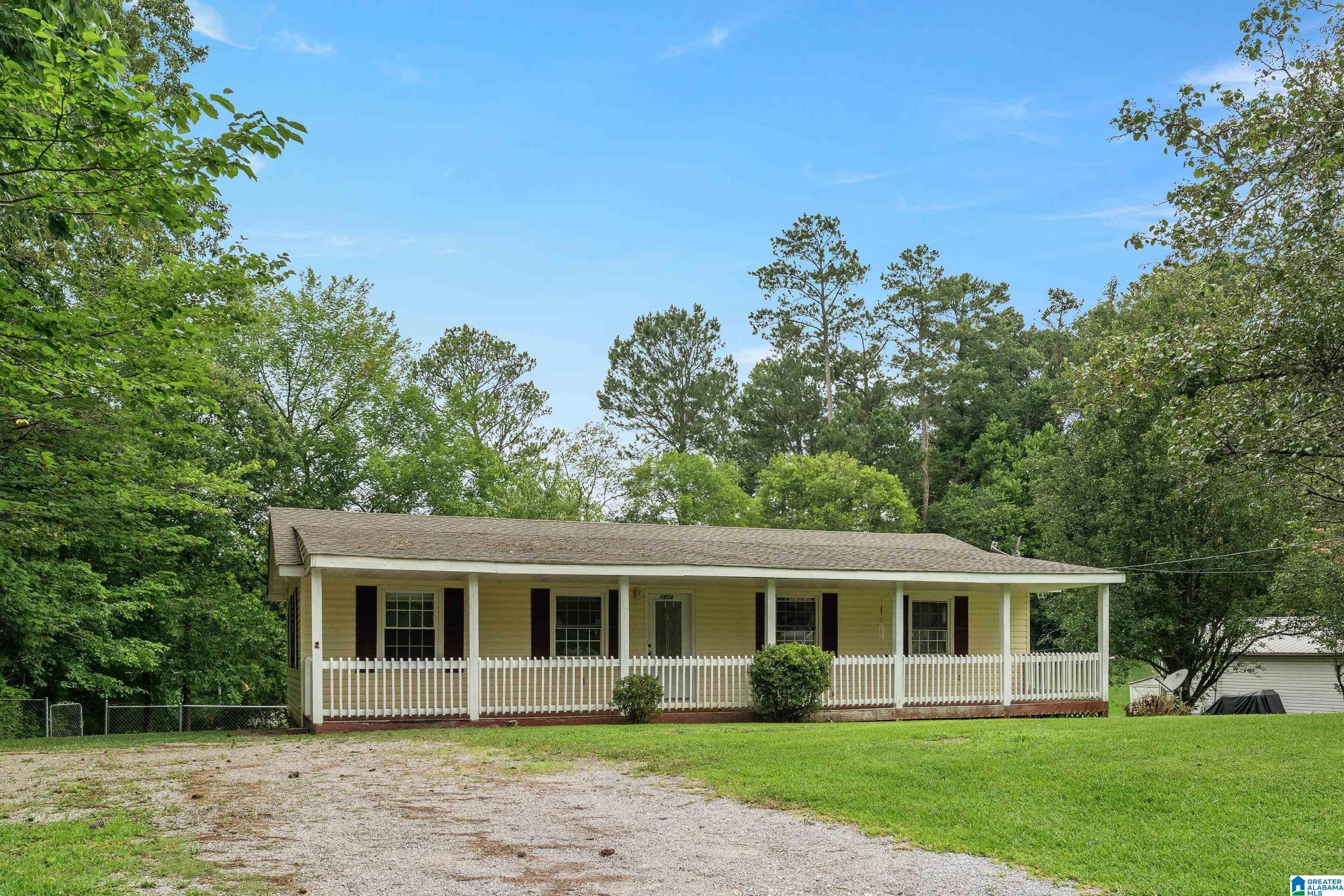 1904 WALKER DRIVE