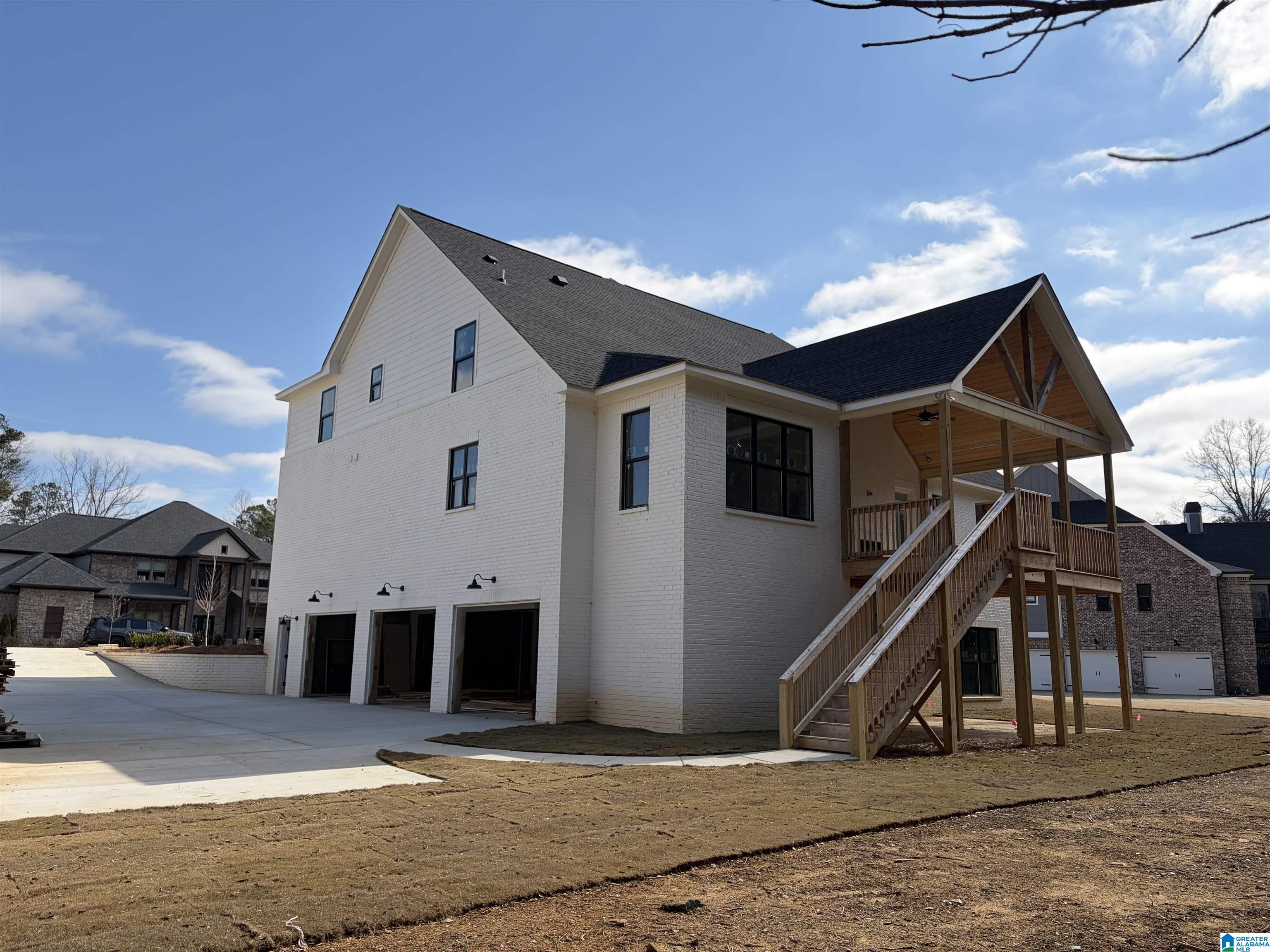 2081 HIGHLAND GATE WAY