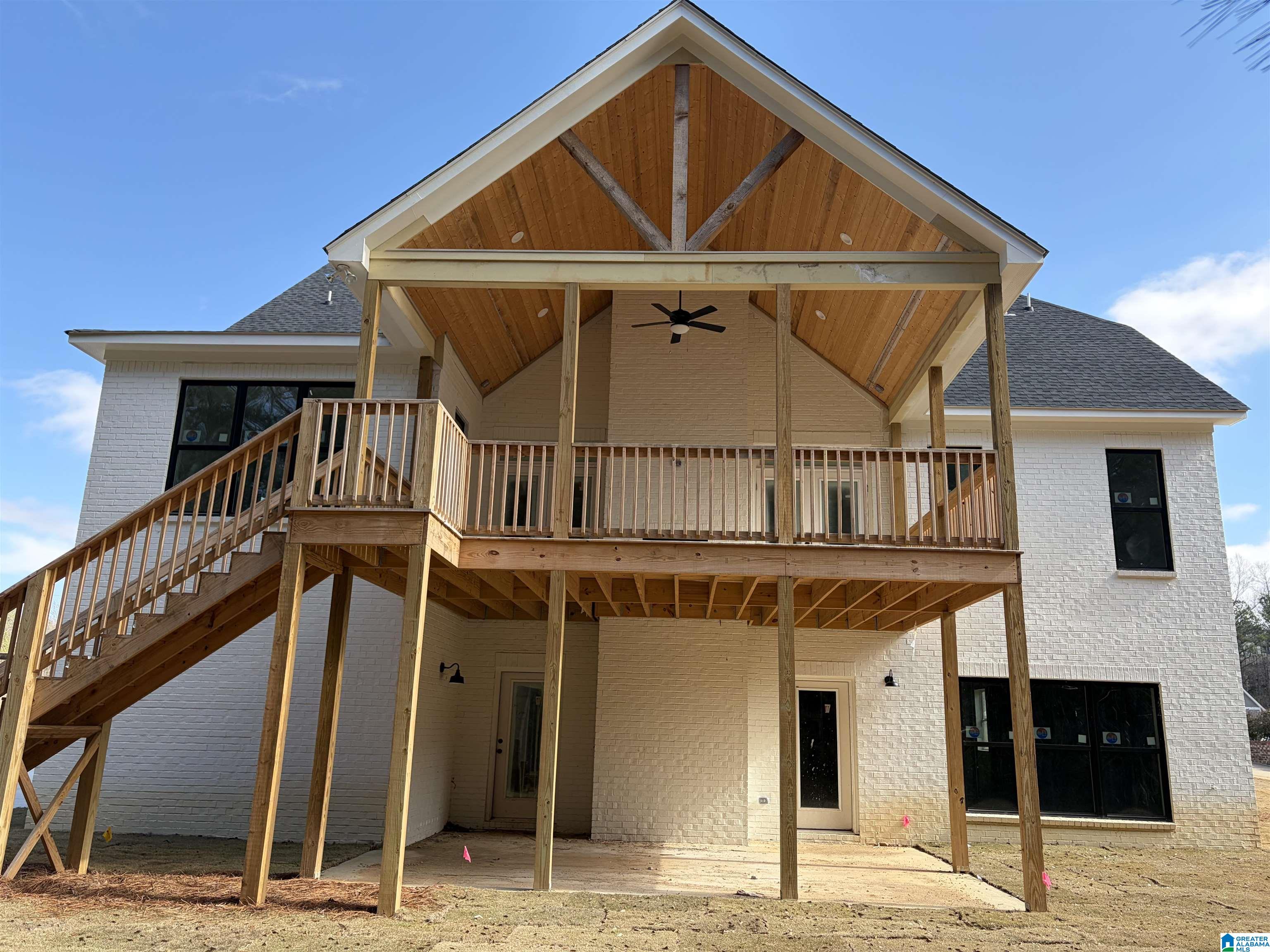 2081 HIGHLAND GATE WAY