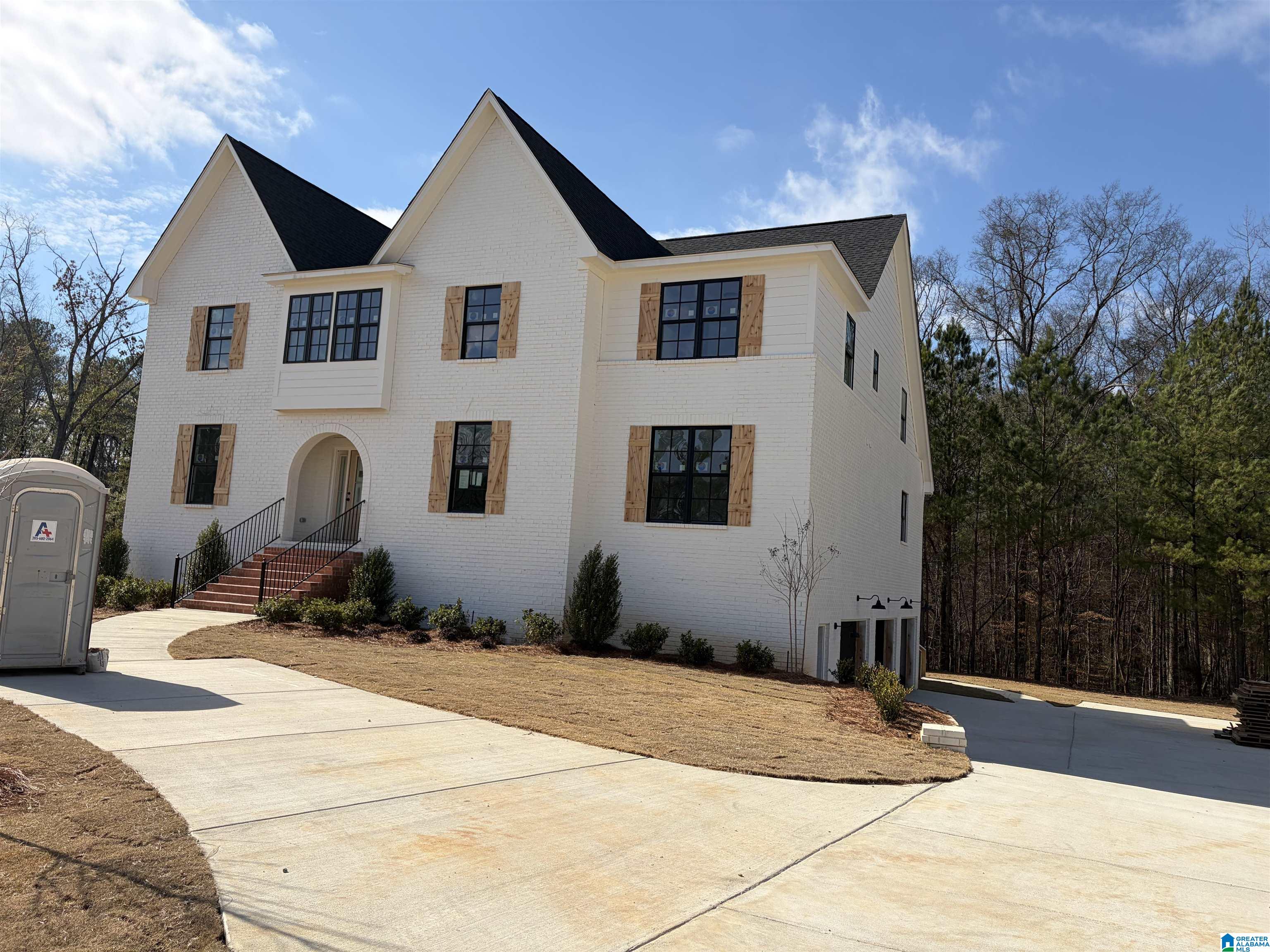 2081 HIGHLAND GATE WAY