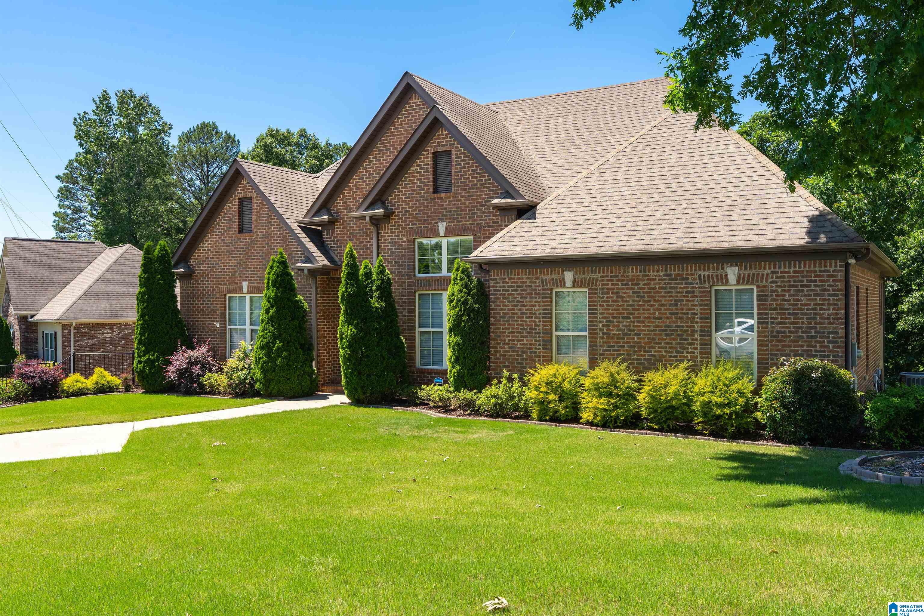 2105 CHELSEA RIDGE DRIVE