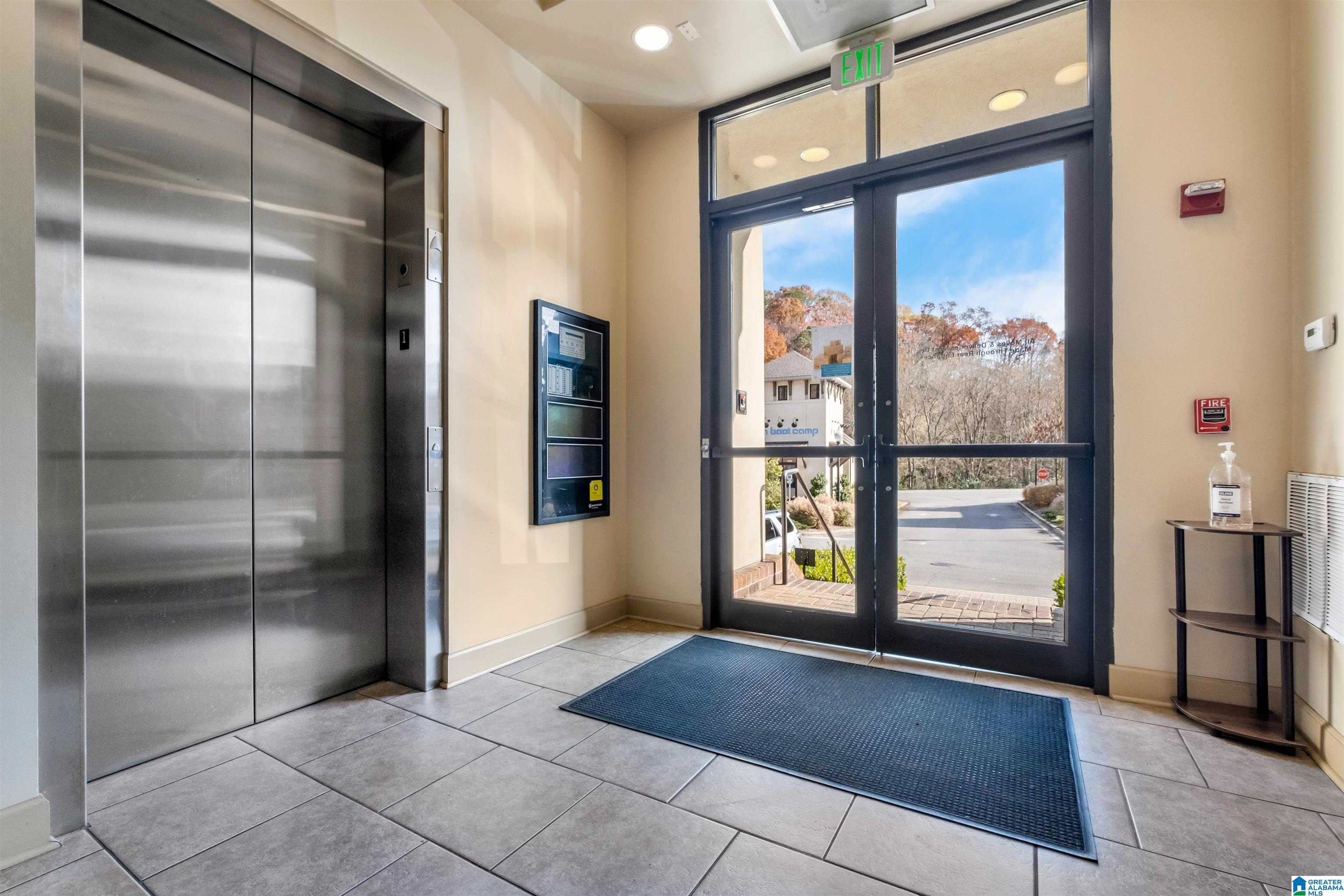 1040 BROADWAY STREET 306