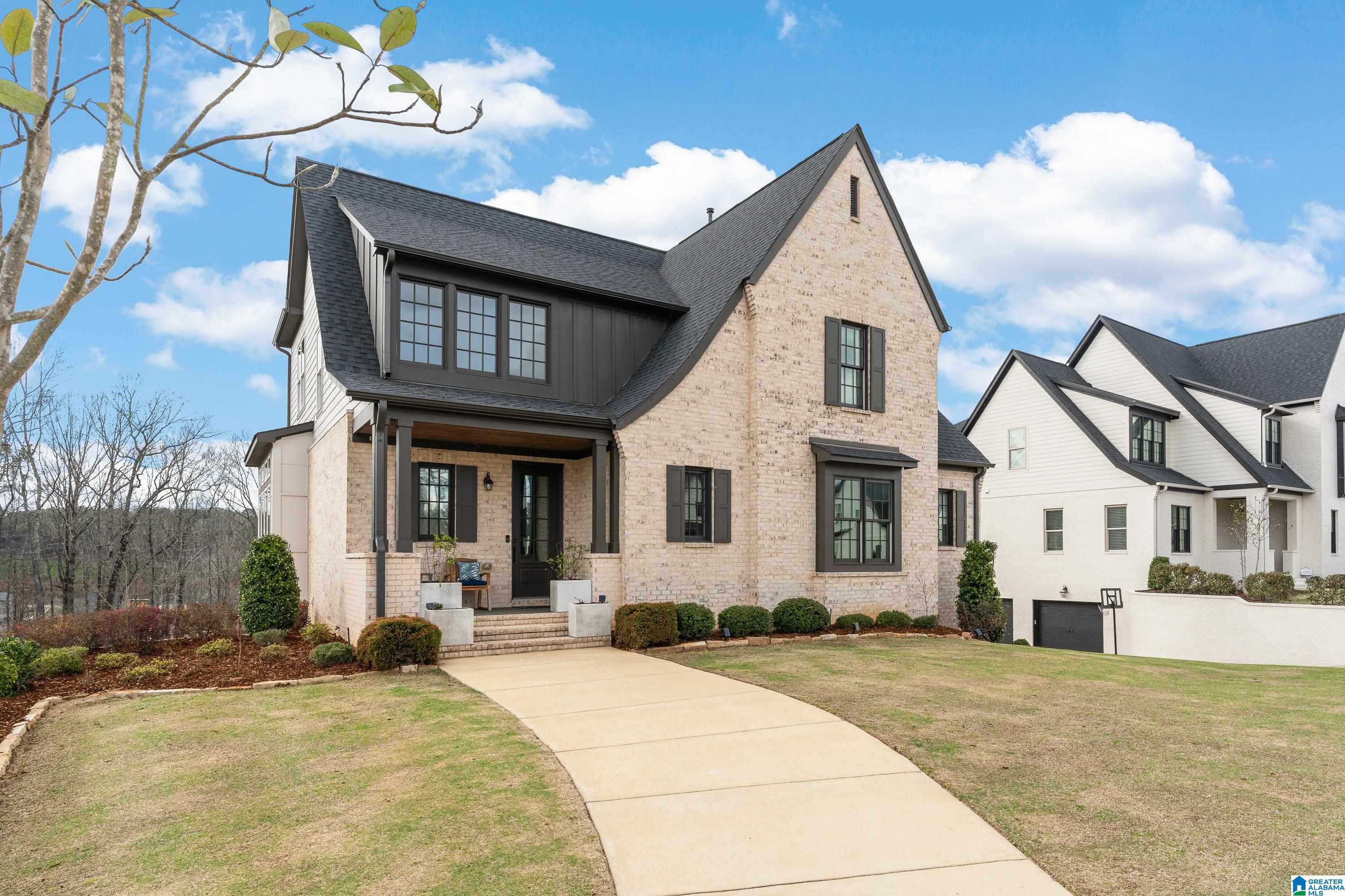 1932 BLACKRIDGE ROAD