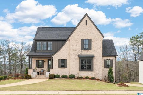 1932 BLACKRIDGE ROAD HOOVER AL 35244