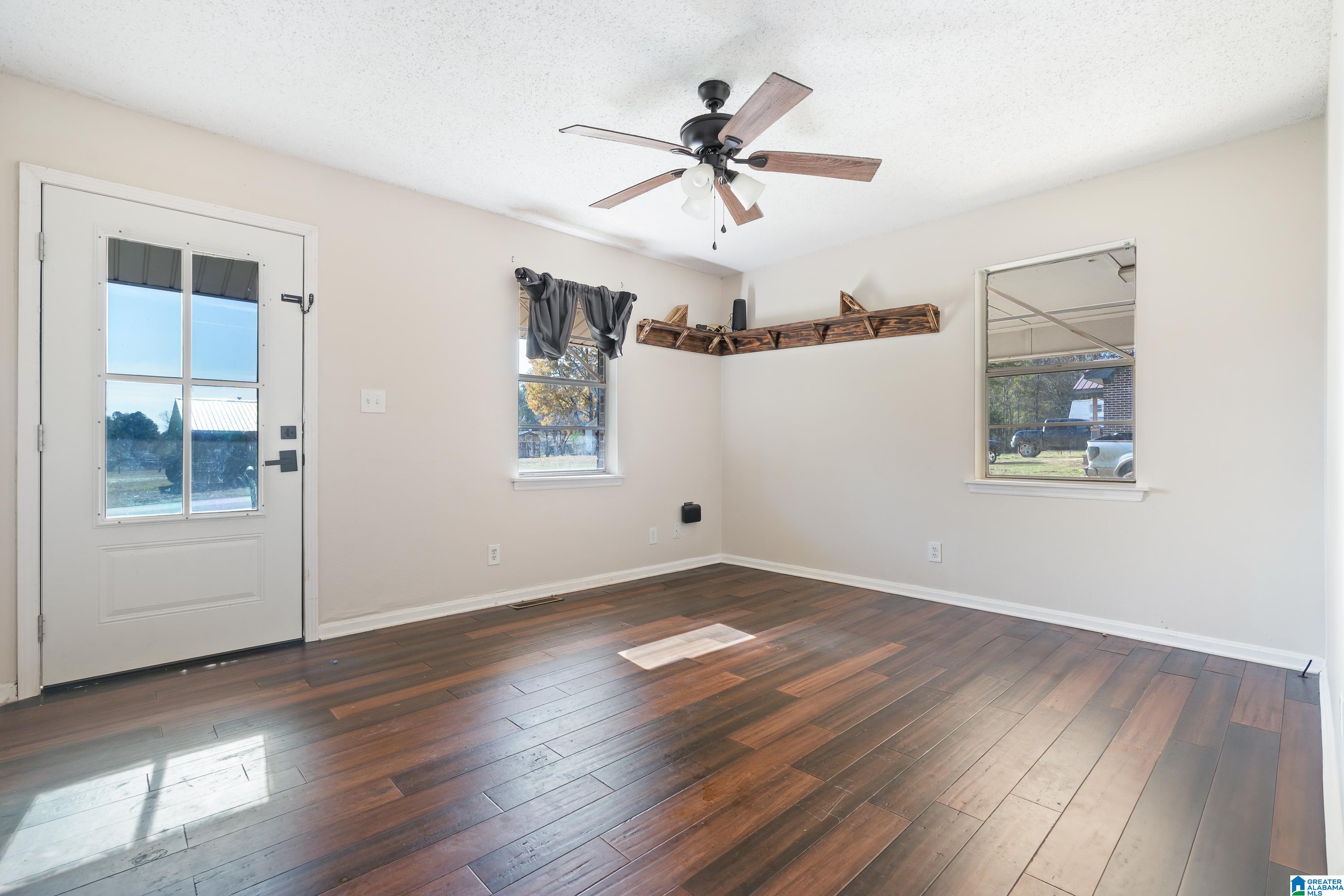 328 CIRCLEWOOD DRIVE