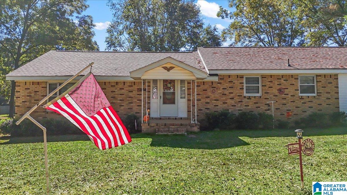 1620 CONVENT ROAD NE