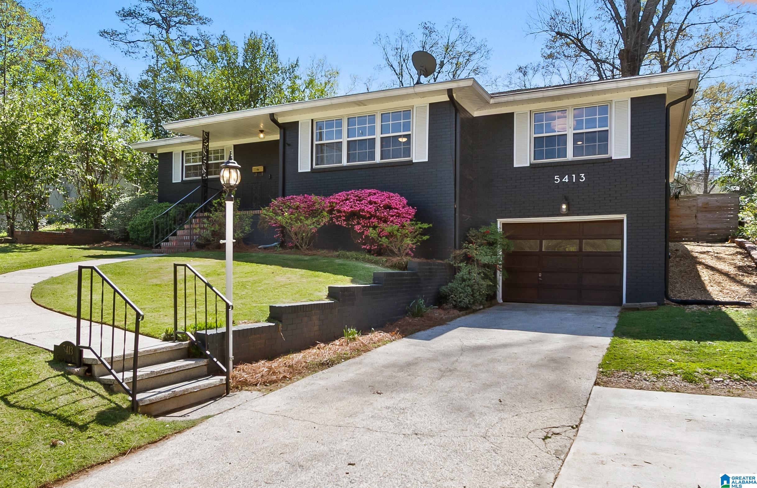 5413 CRESTWOOD BOULEVARD