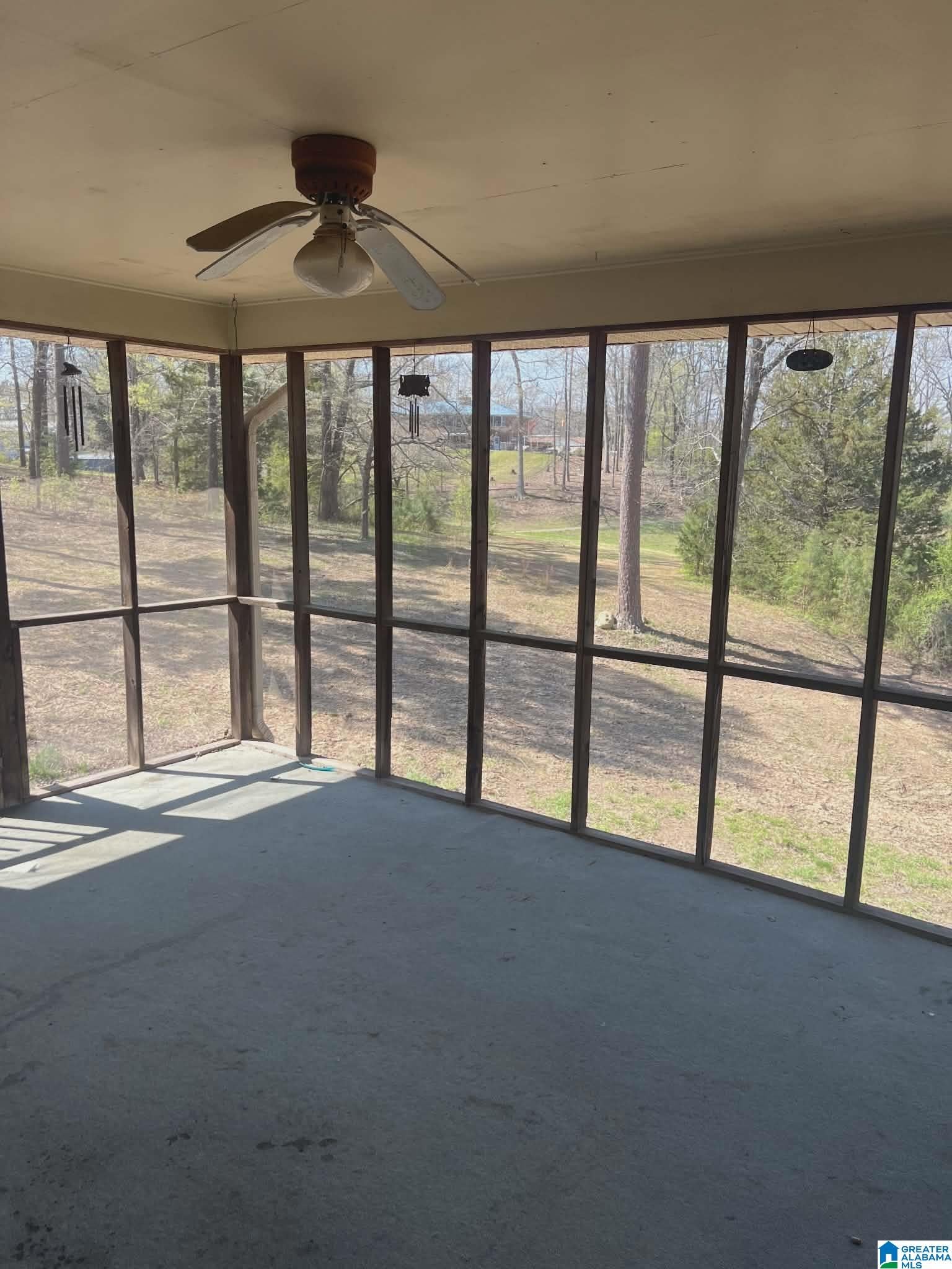 818 CREEK TRAIL
