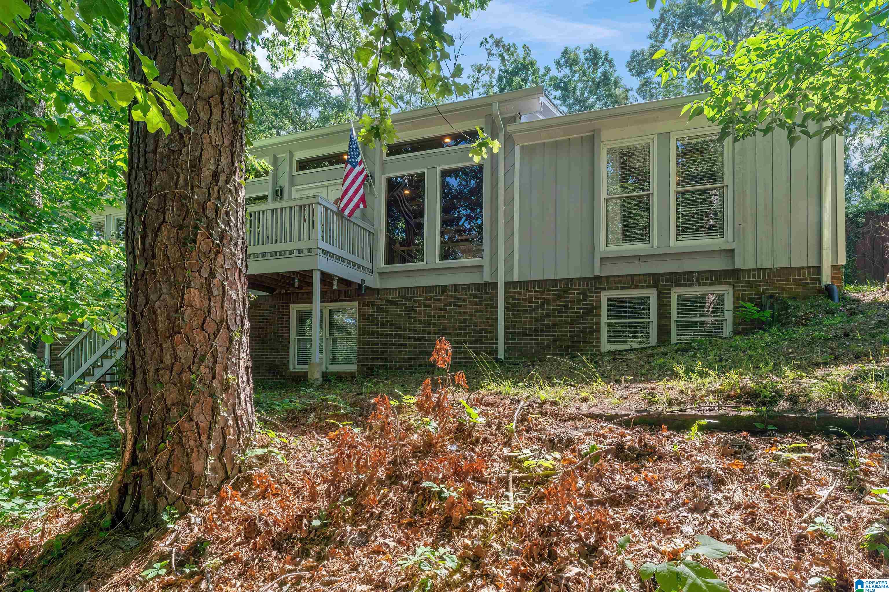 1921 INDIAN LAKE DRIVE