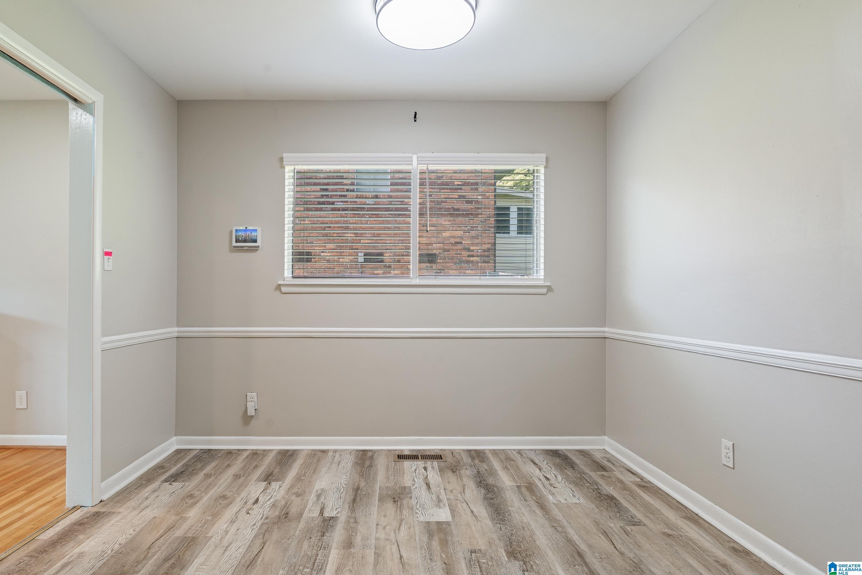 604 GRAVLEE LANE