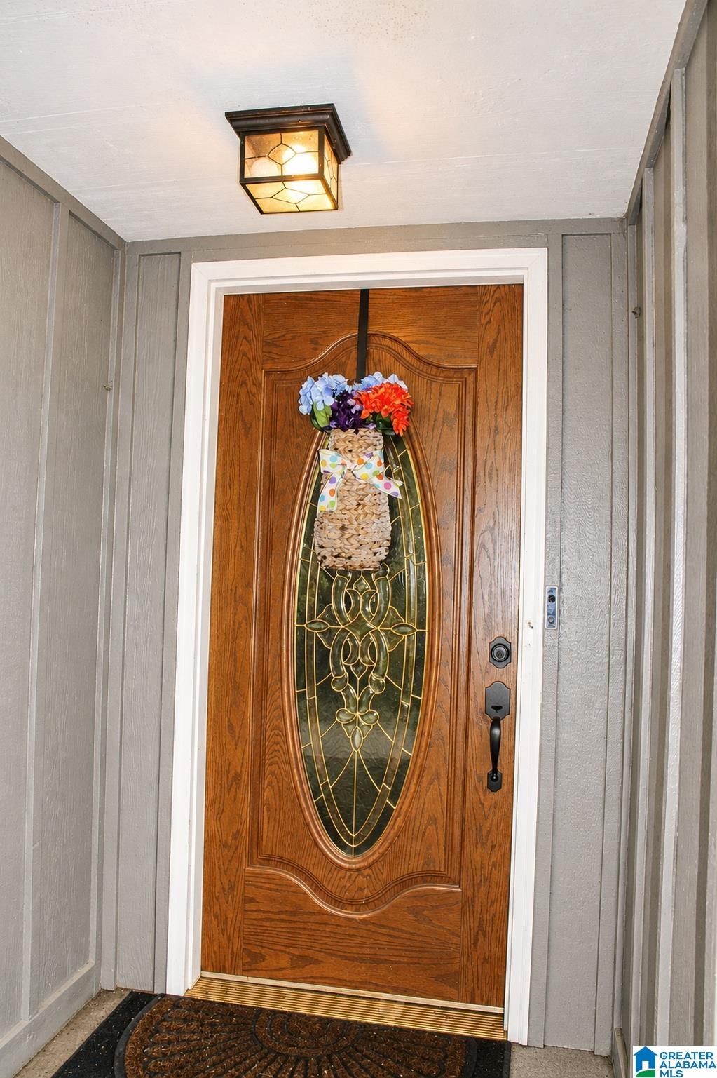 Photo 1 of 26 — 136 SAINT ANDREWS DRIVE, VALLEY GRANDE, AL 36703