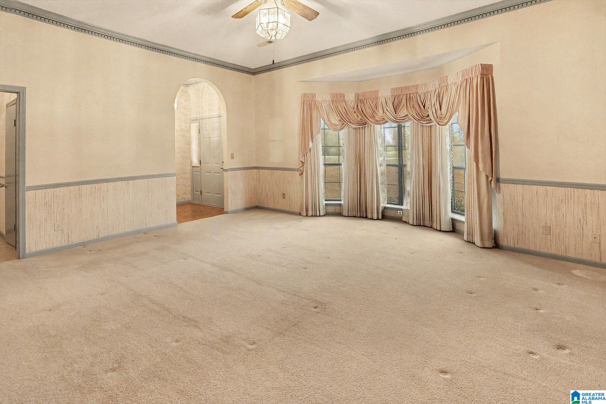 110 FRIENDSHIP CIRCLE