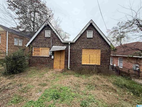 1527 46TH STREET ENSLEY BIRMINGHAM AL 35208