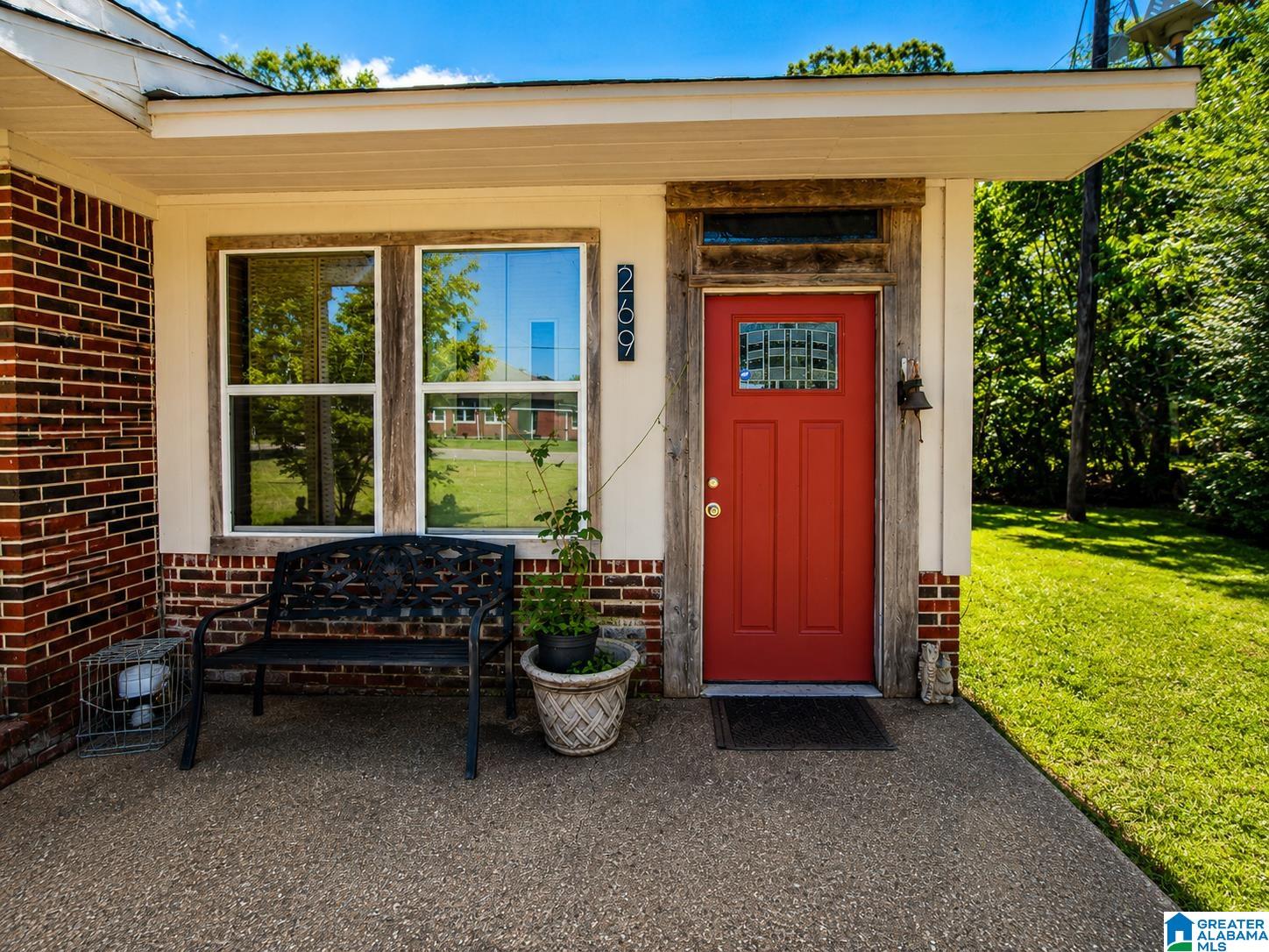 269 3RD STREET SW