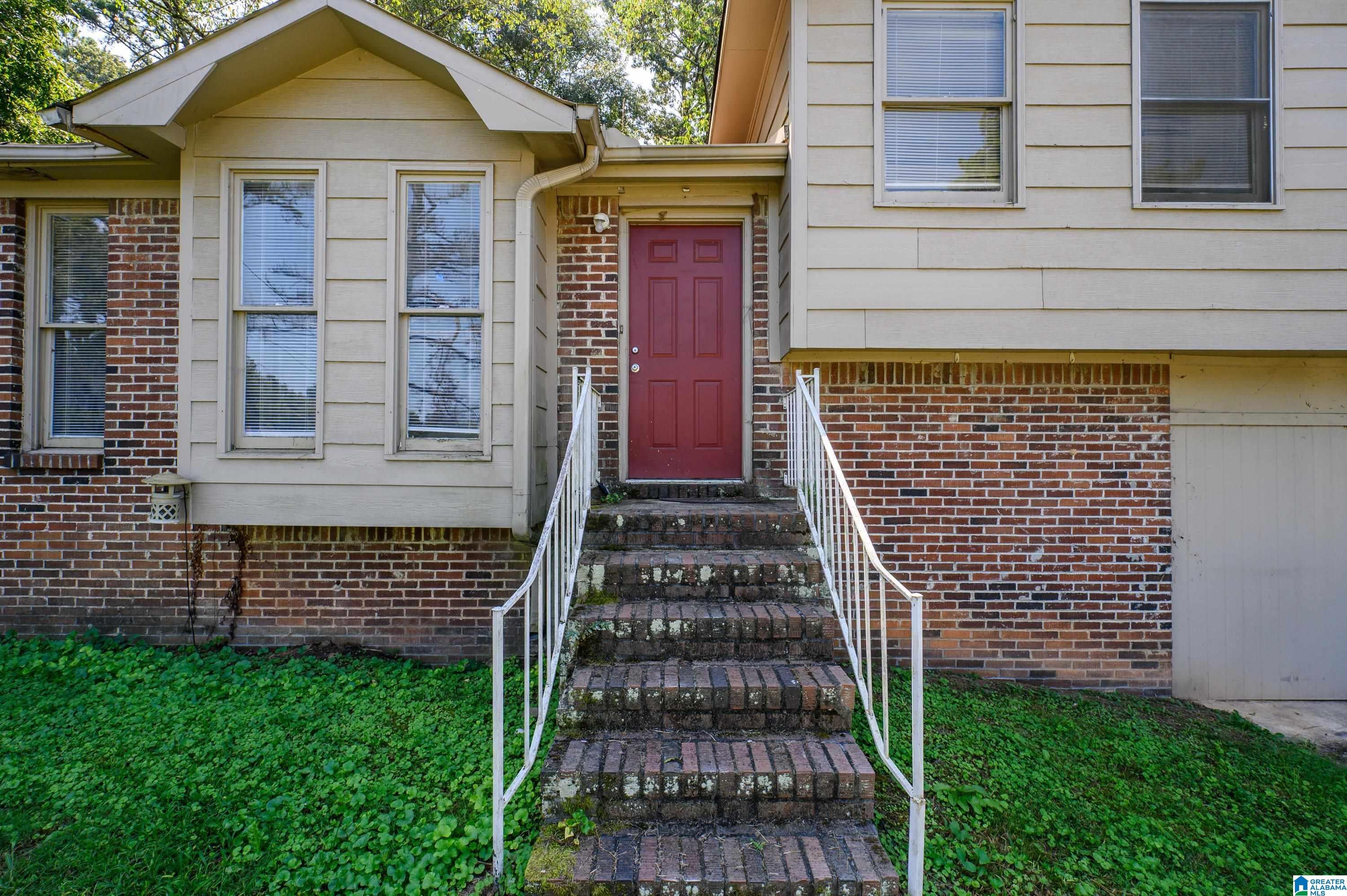 525 15TH COURT NW