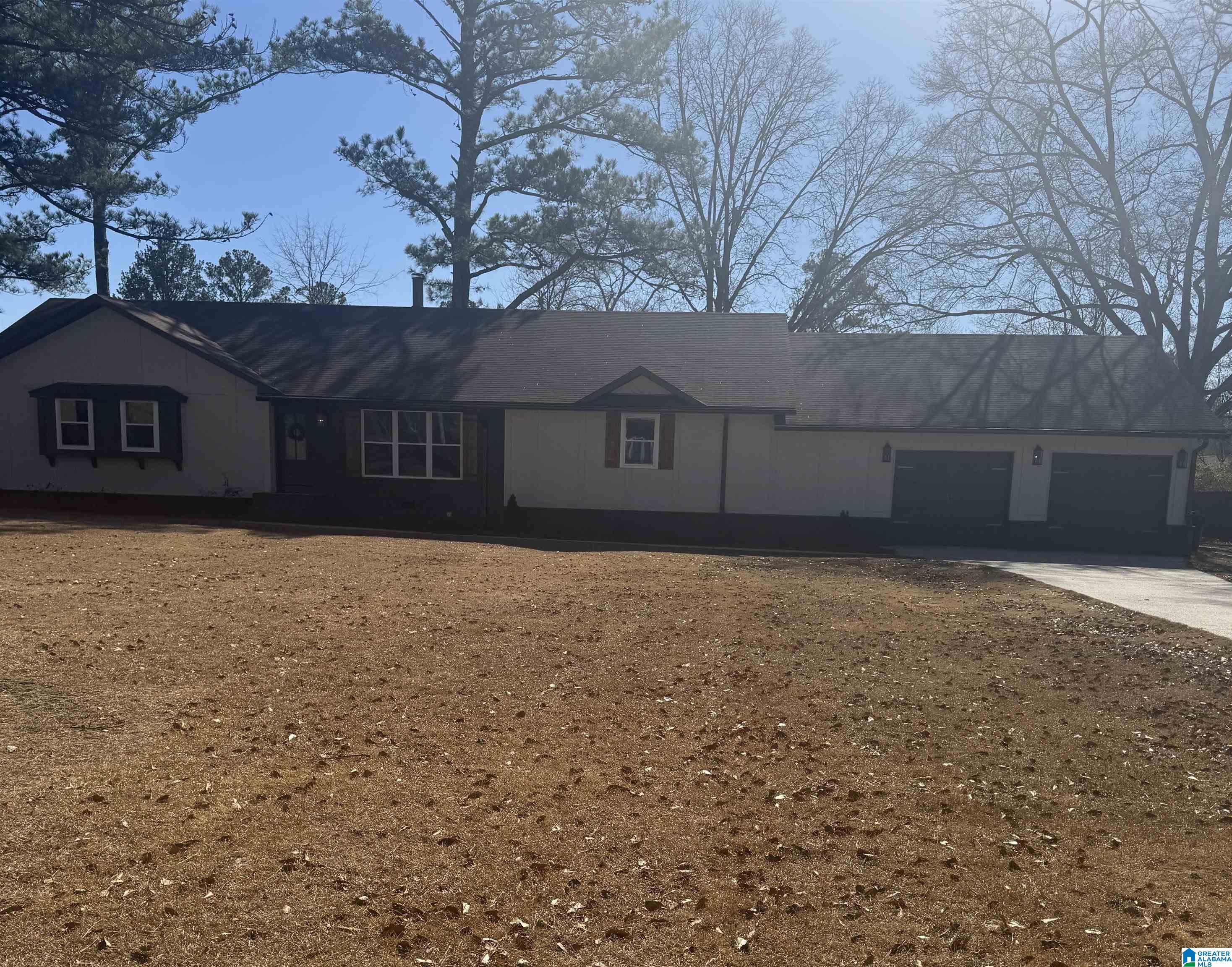 207 FRIENDSHIP CIRCLE