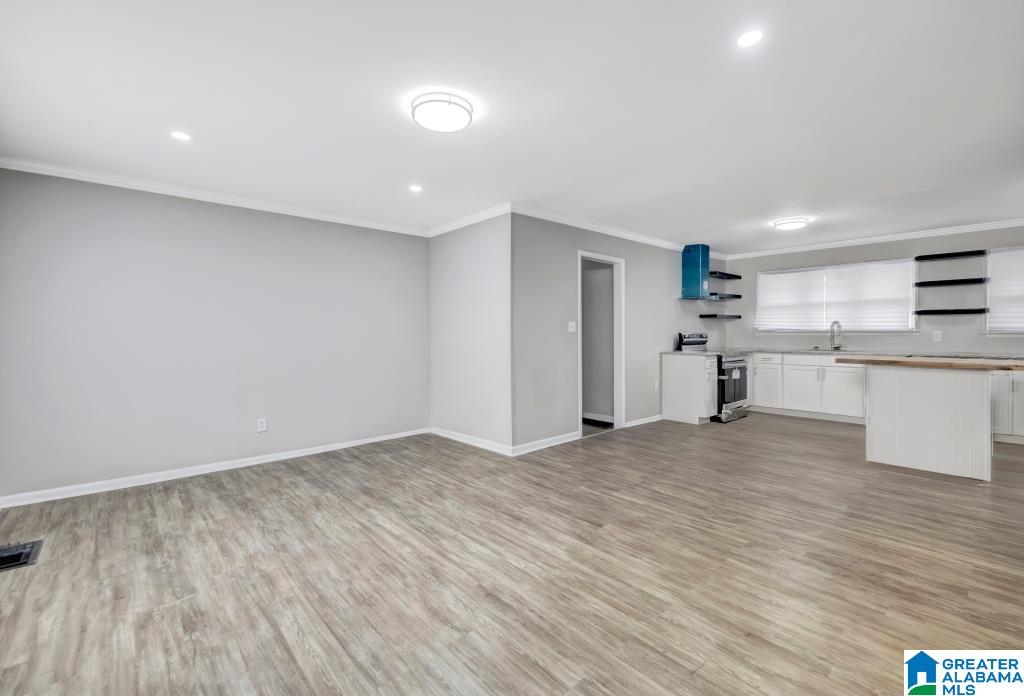 310 WHITE PINE STREET