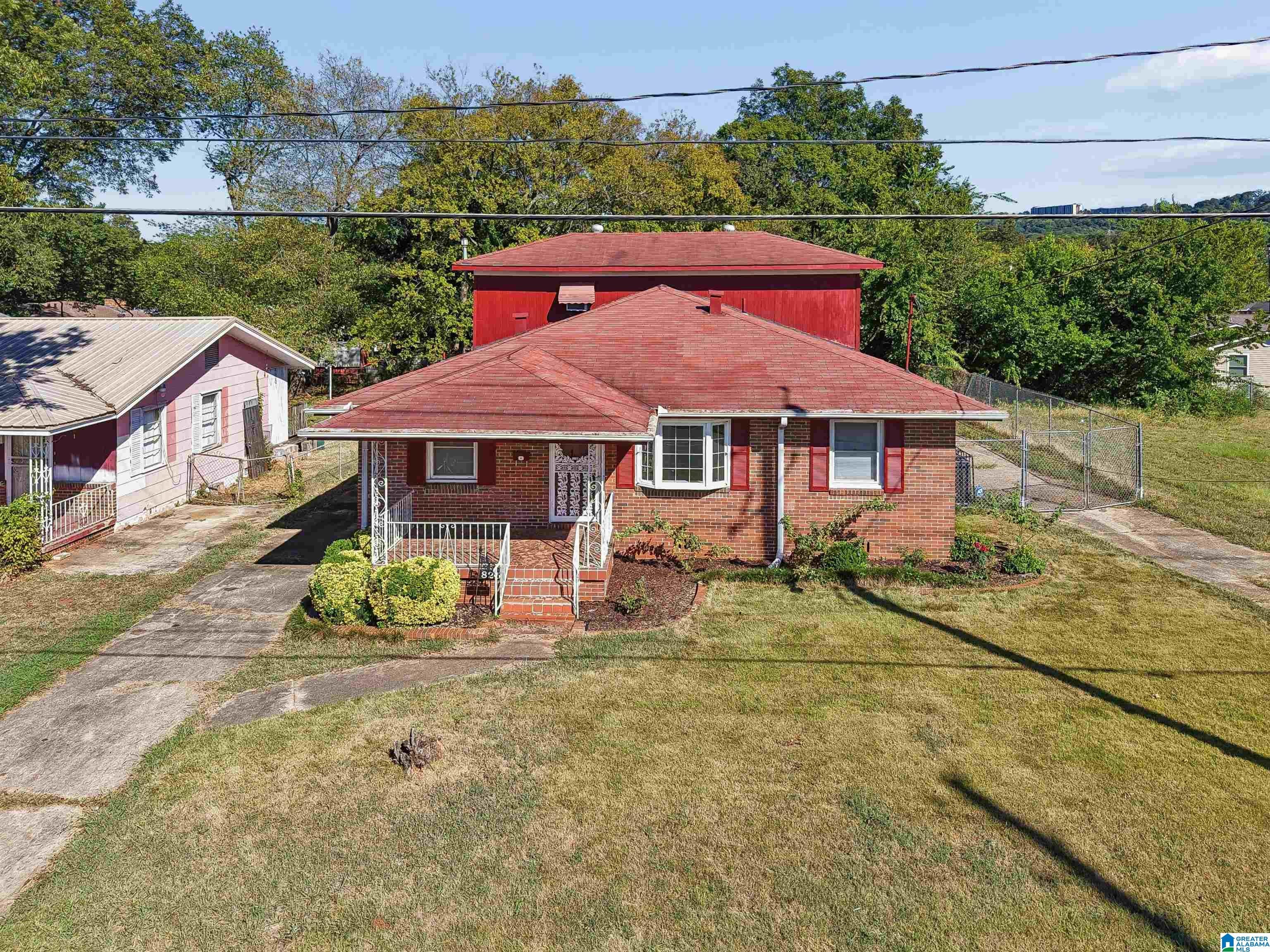 825 SW GOLDWIRE STREET