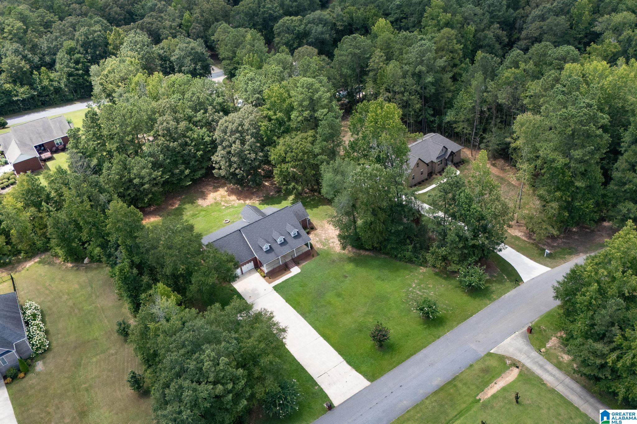 433 EAGLE POINTE DRIVE