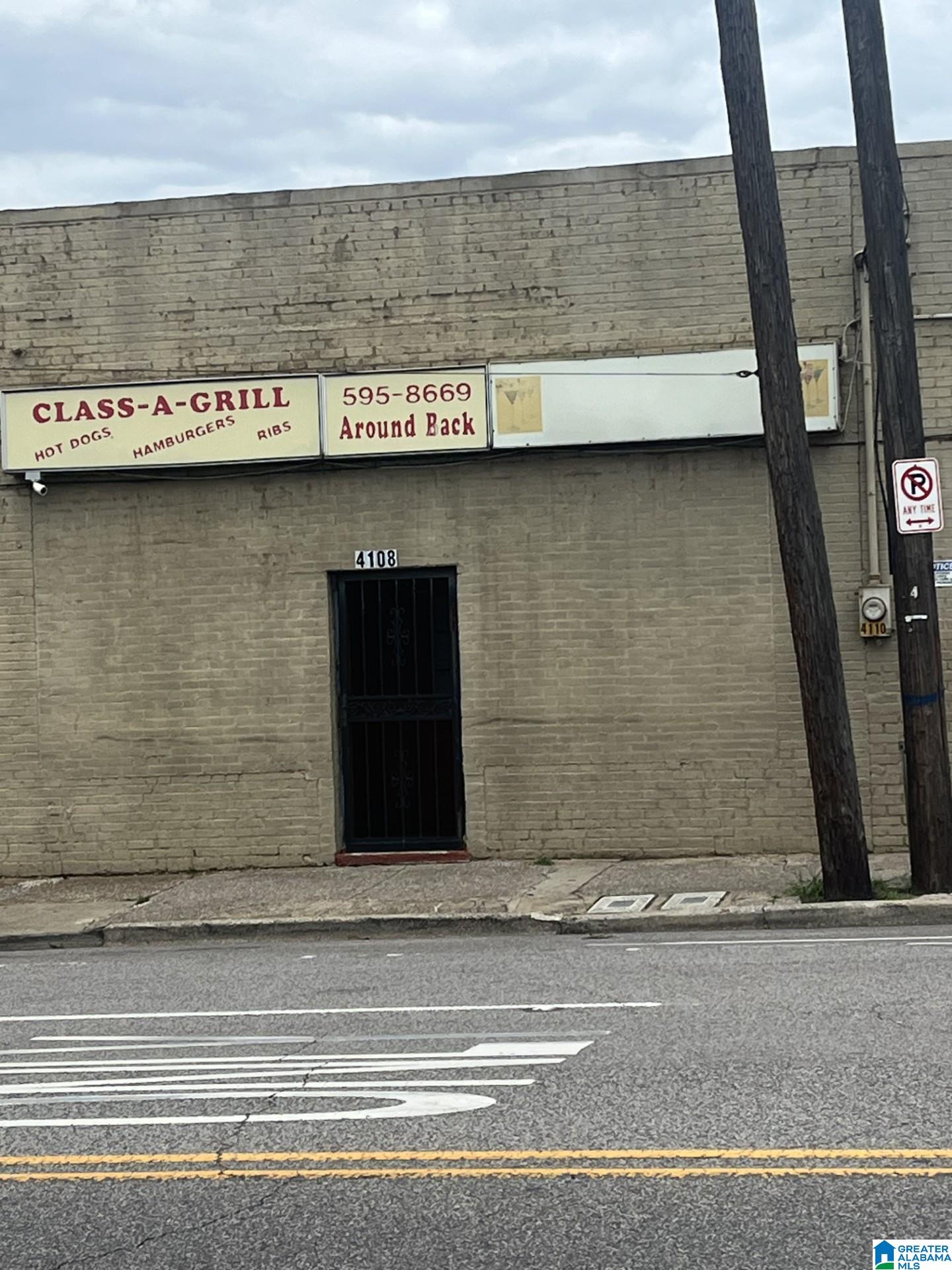 4100 MESSER AIRPORT HIGHWAY